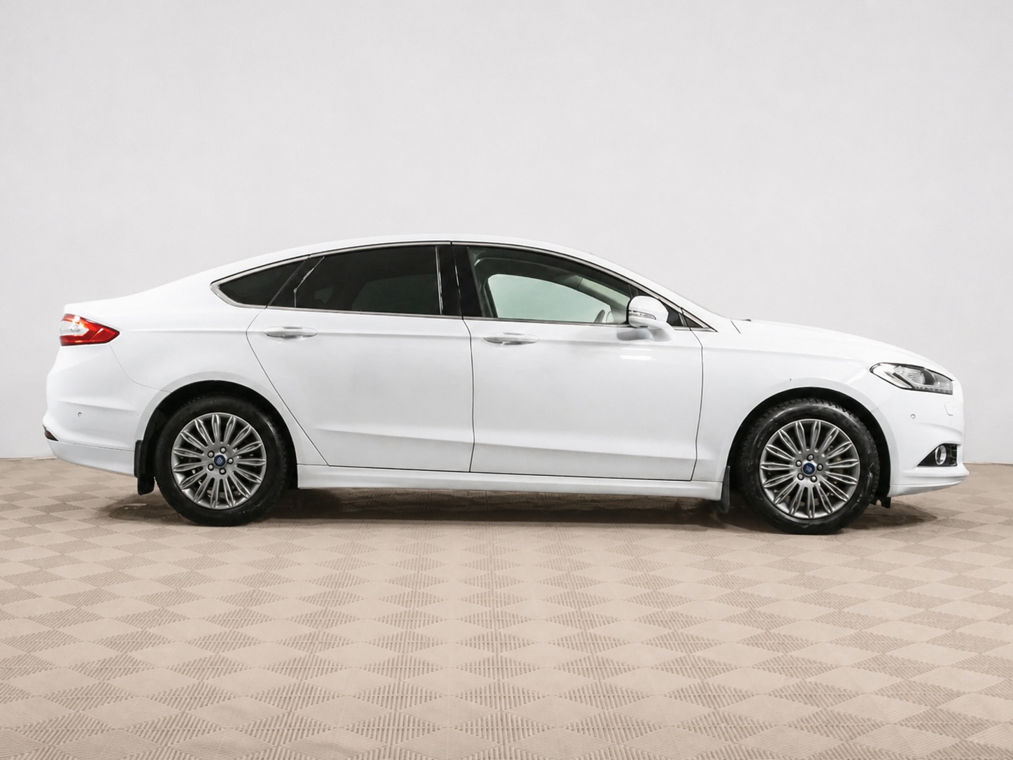 Ford - Ford Mondeo V, 2015