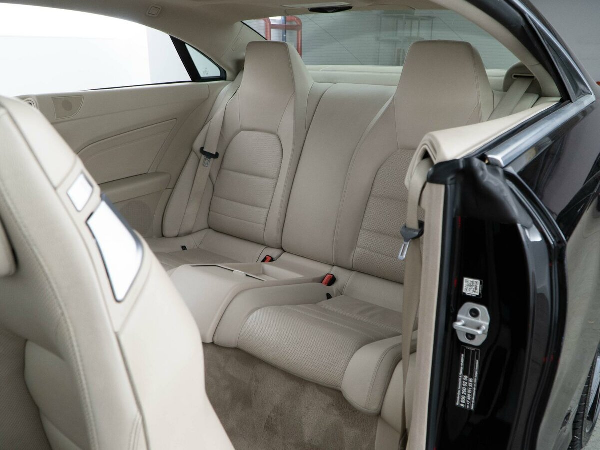 Mercedes-Benz - Mercedes-Benz E-Класс 200 IV (W212, S212, C207) Рестайлинг, 2015