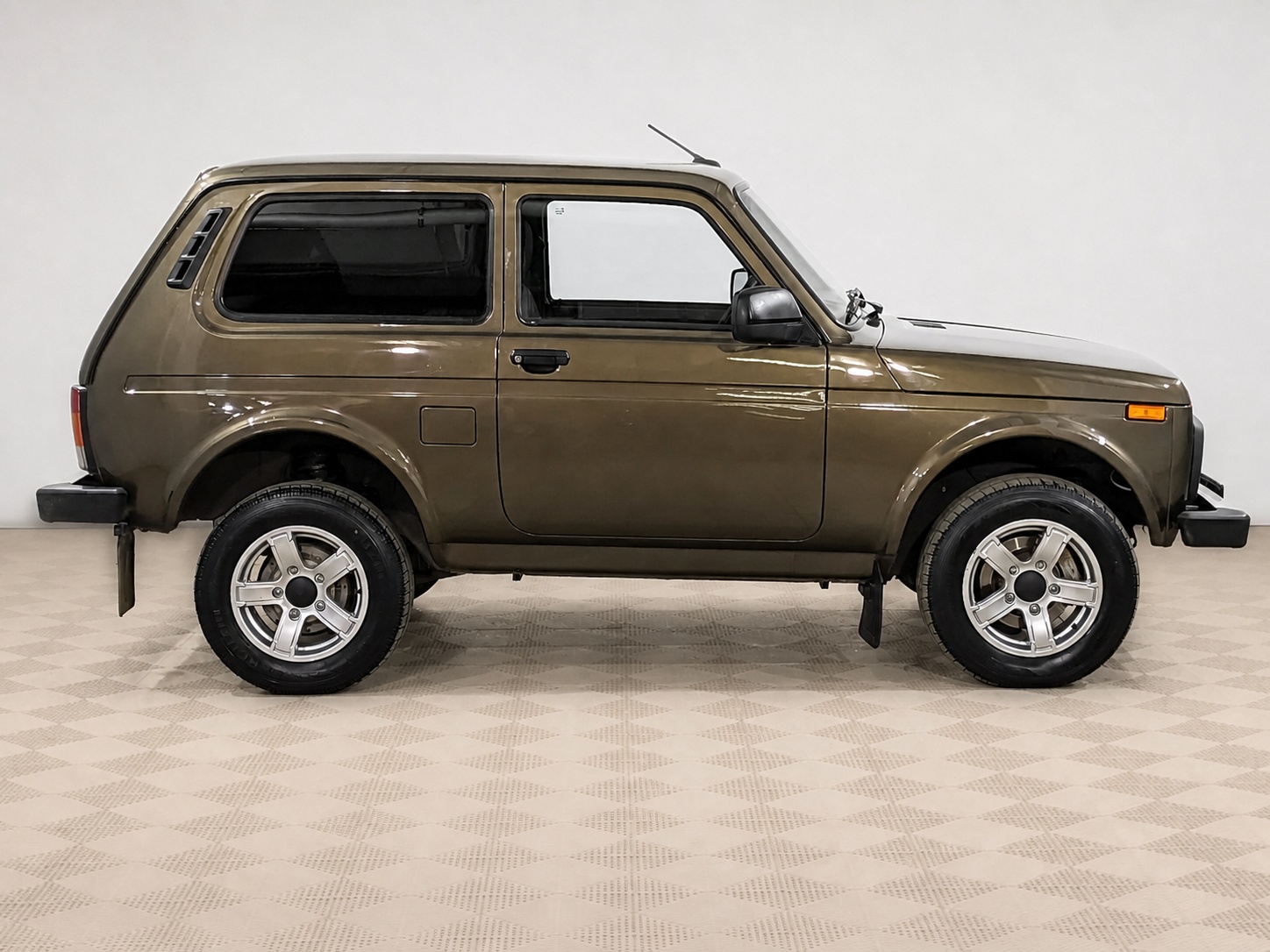 LADA (ВАЗ) - Lada Niva Legend, 2023