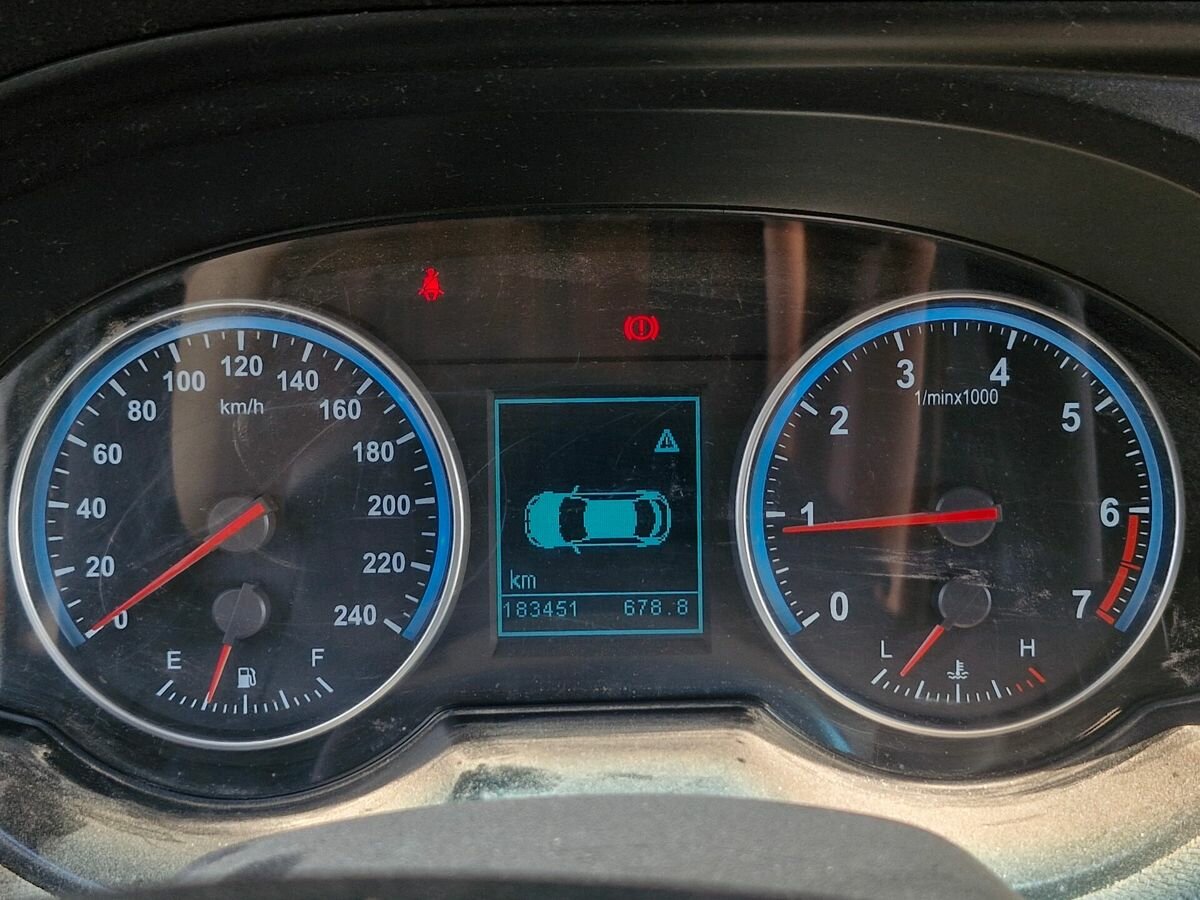 Brilliance - Brilliance V5 I, 2014