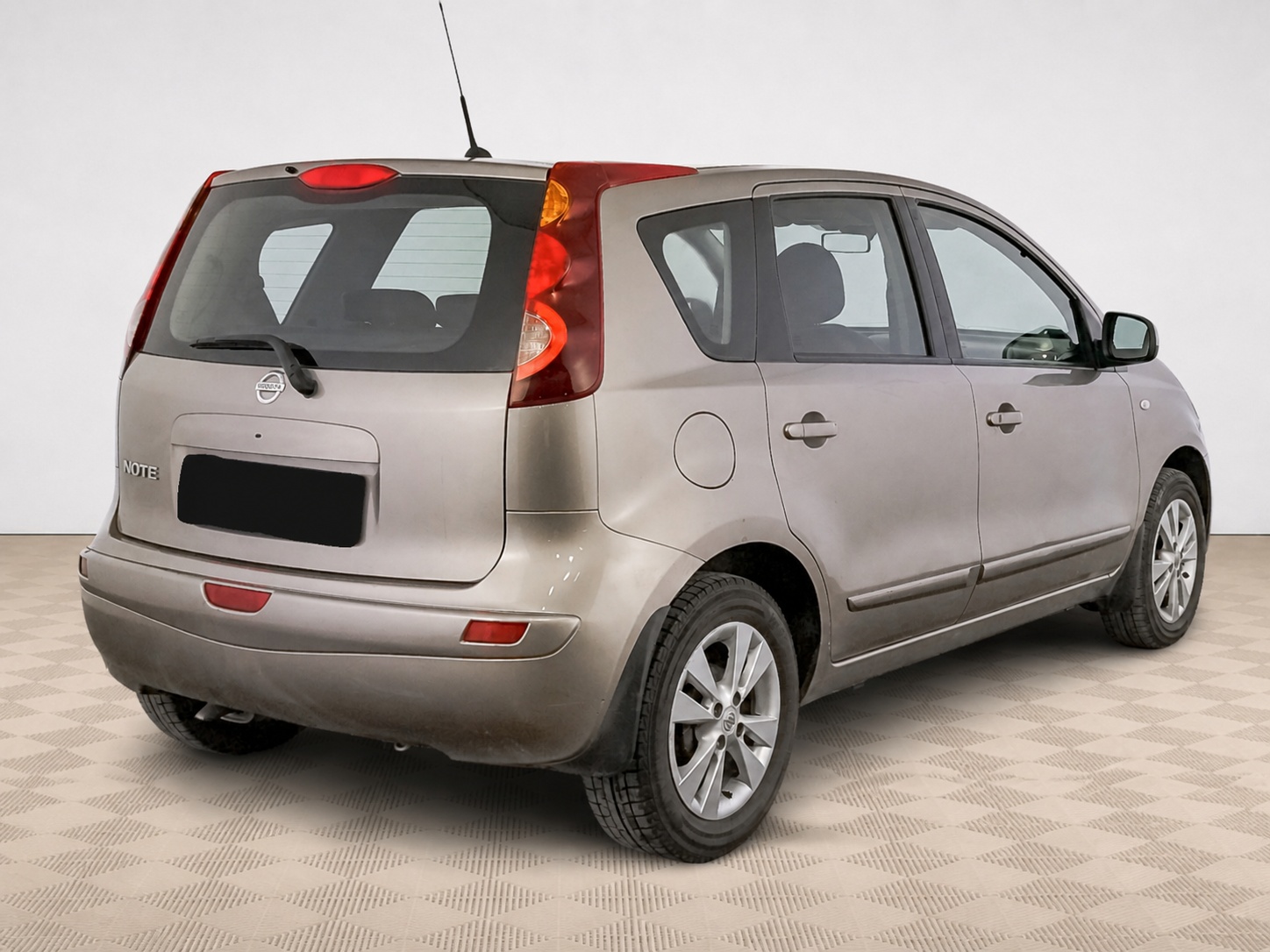 Nissan - Nissan Note, 2013