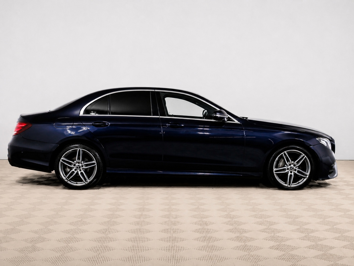 Mercedes-Benz - Mercedes-Benz E-Класс 200 V (W213, S213, C238), 2020