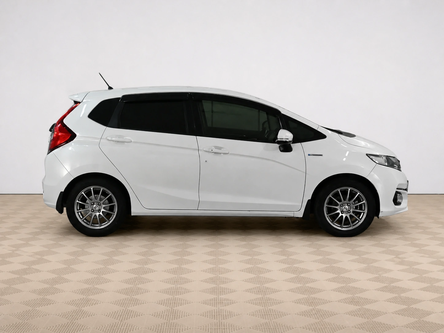 Honda - Honda Fit III Рестайлинг, 2018 г.