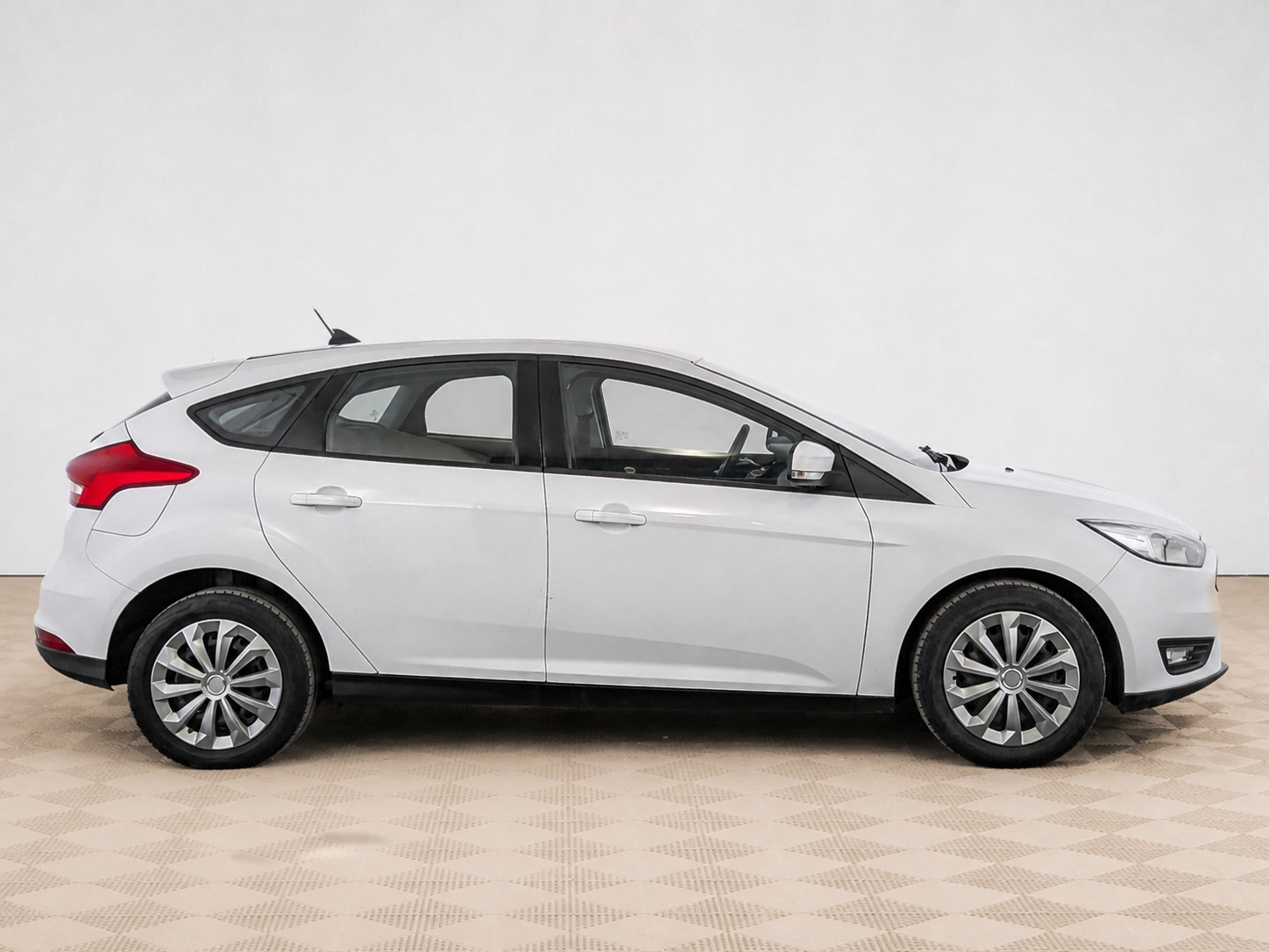 Ford - Ford Focus, 2019