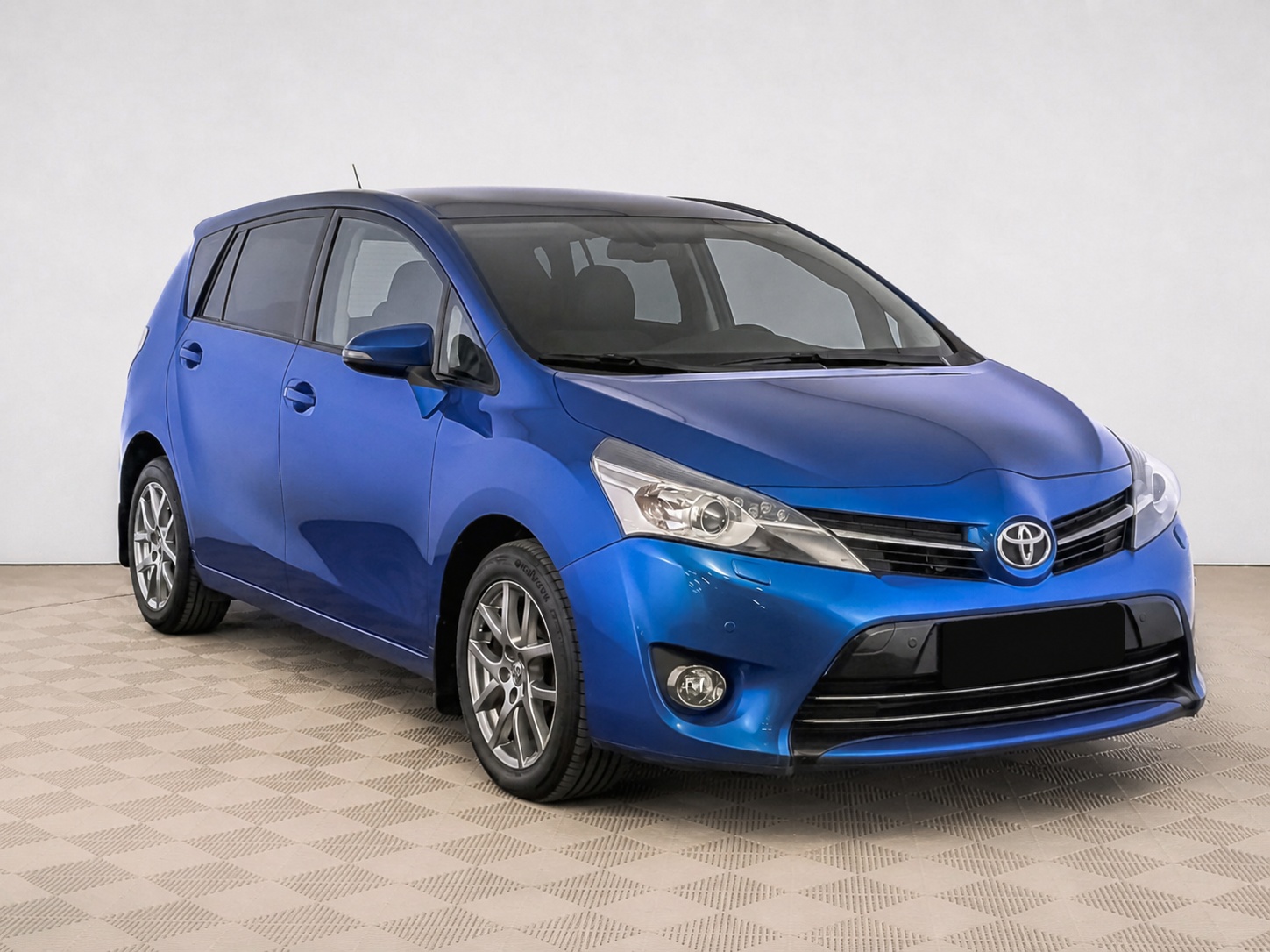 Toyota - Toyota Verso, 2014