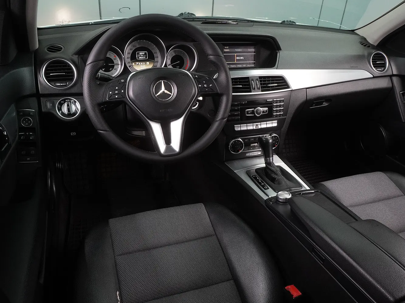 Mercedes-Benz - Mercedes-Benz C-Класс III (W204) Рестайлинг, 2011 г.