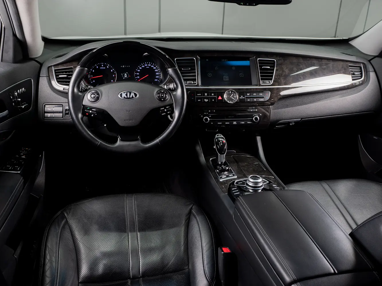 Kia - Kia Quoris I Ресталинг 2, 2017 г.
