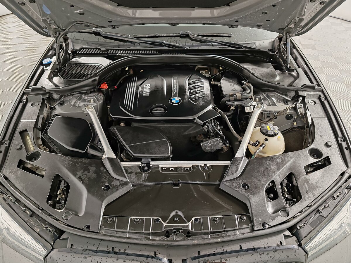 BMW - BMW 5 серии 520d VII (G30/G31/G38) Рестайлинг, 2021