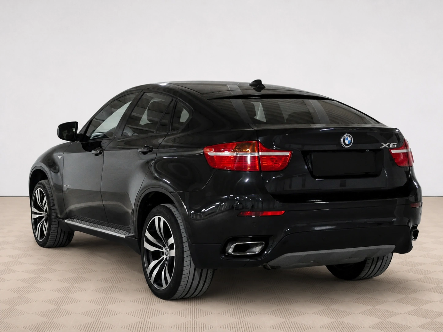 BMW - BMW X6 I (E71), 2010 г.