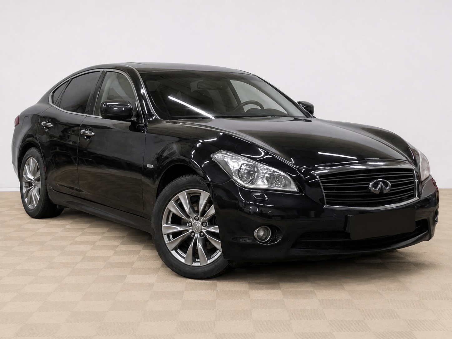Infiniti - Infiniti M, 2013