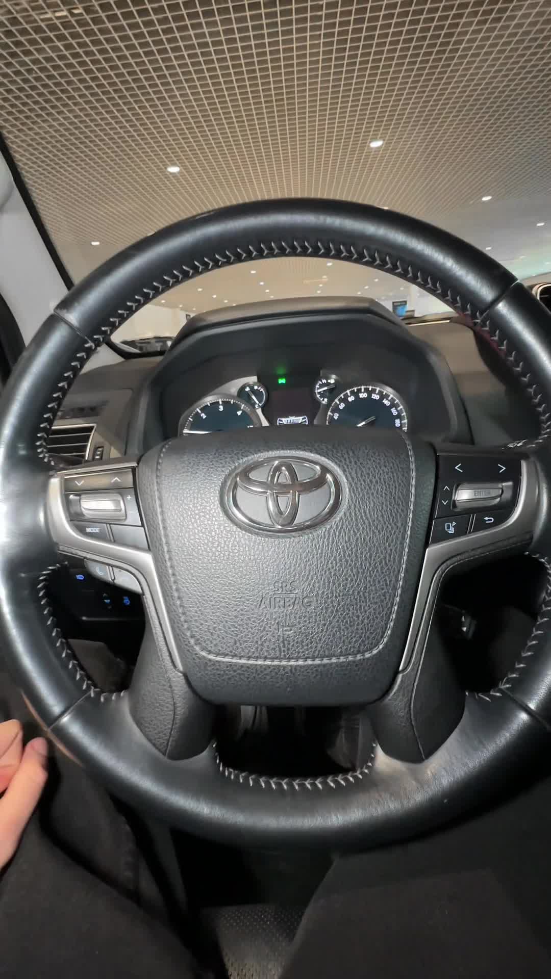 Toyota - Toyota Land Cruiser Prado, 2019
