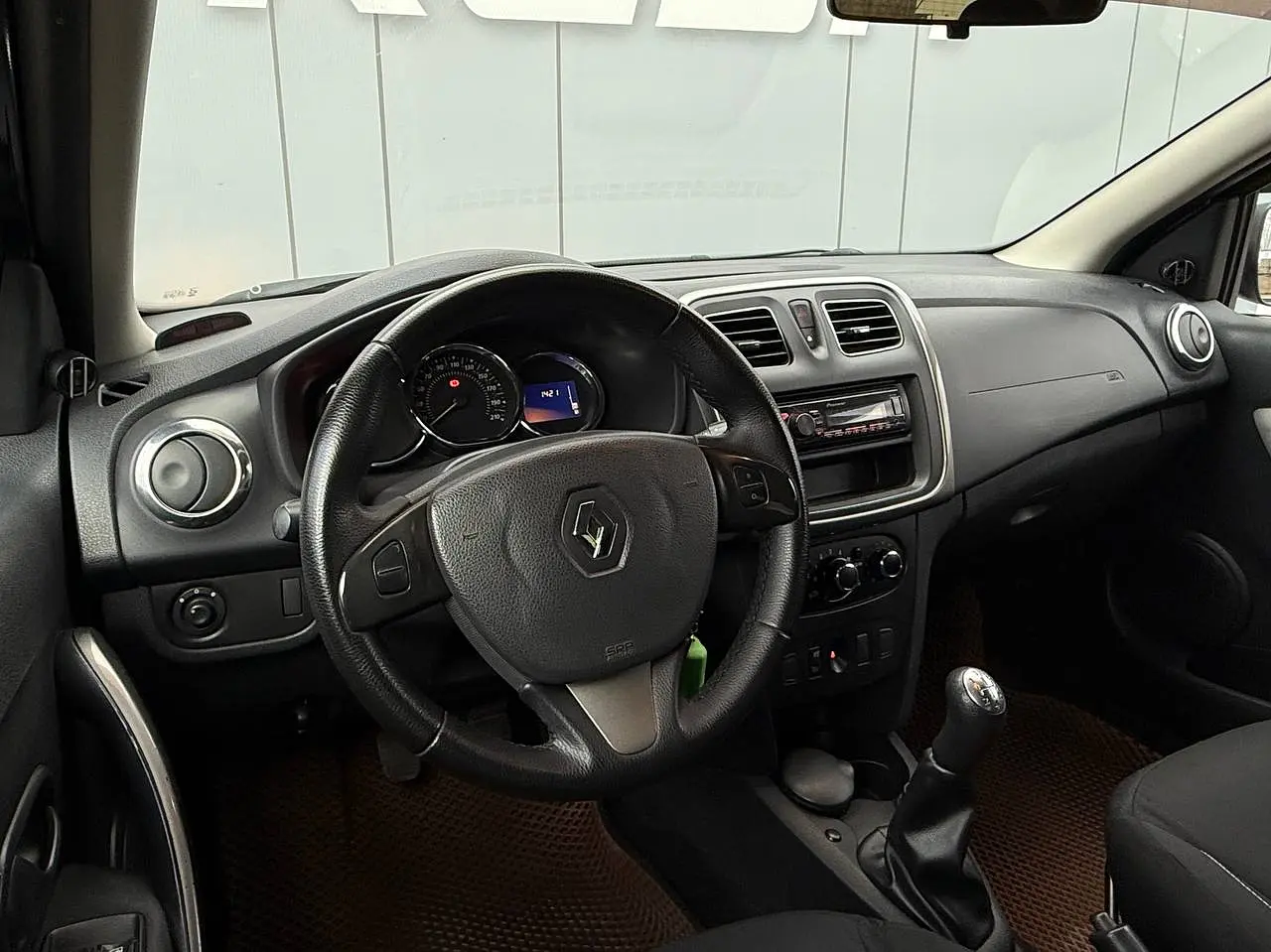 Renault - Renault Sandero II, 2015 г.