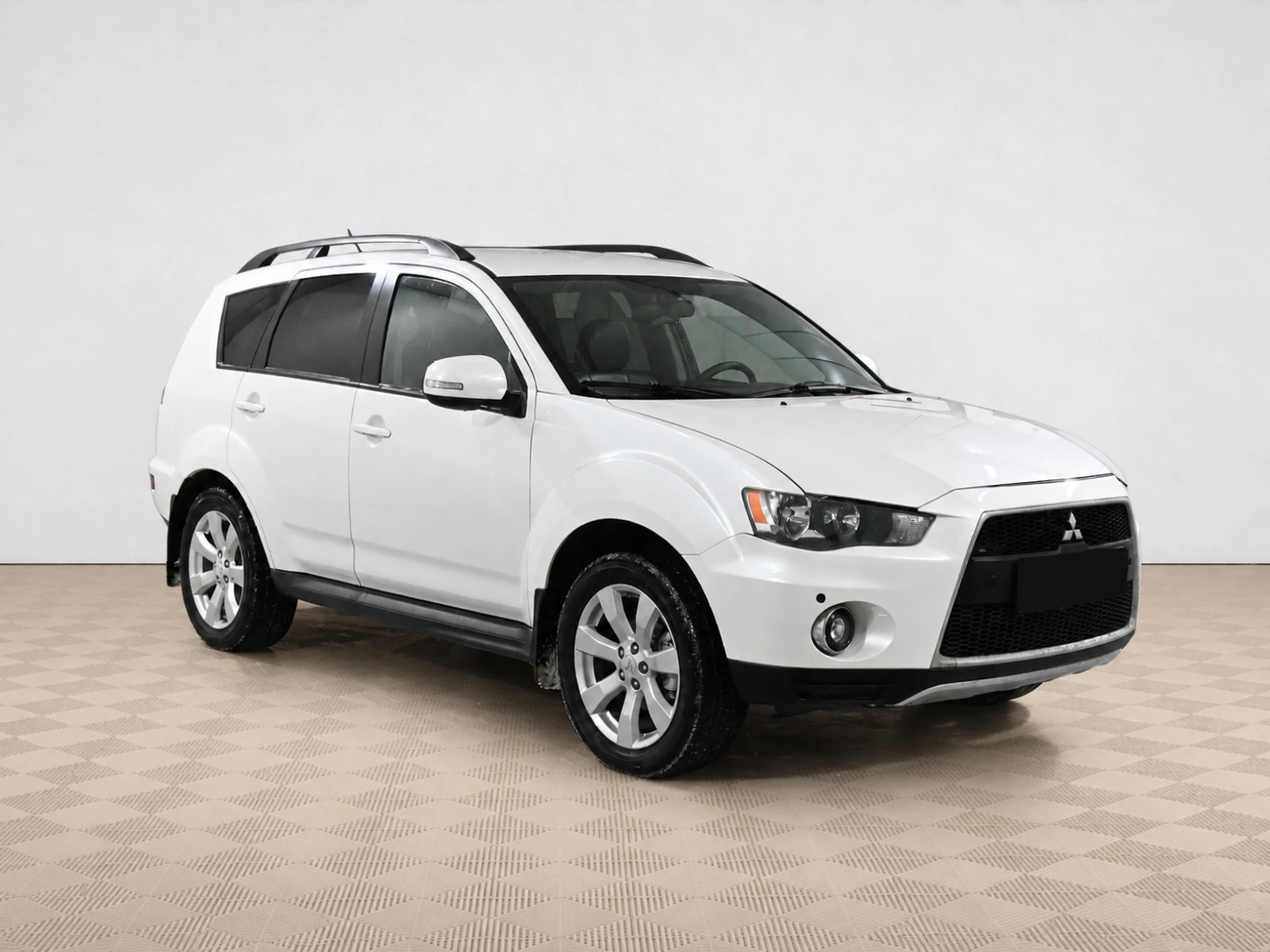 Mitsubishi - Mitsubishi Outlander II Рестайлинг, 2011 г.