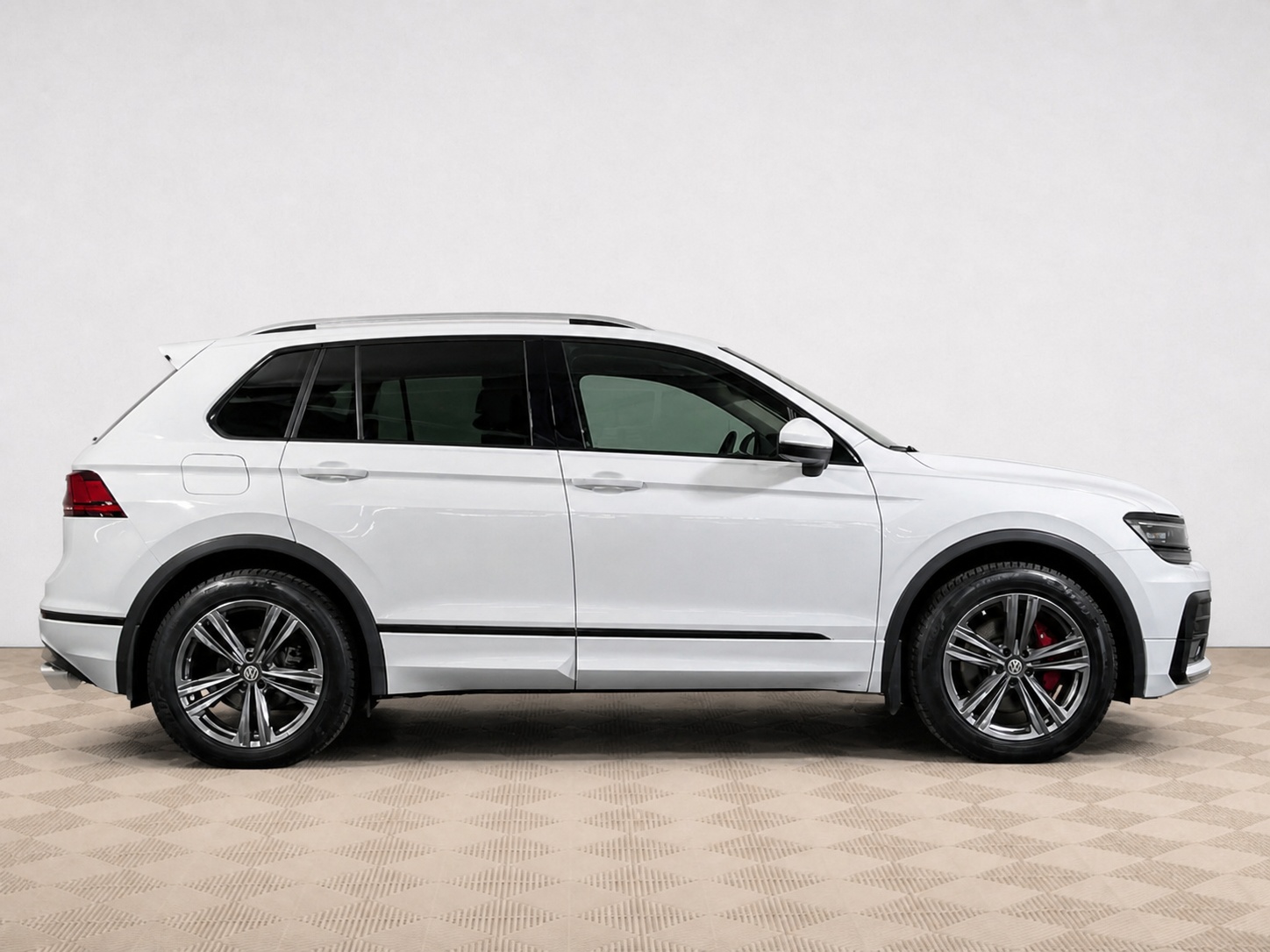 Volkswagen - Volkswagen Tiguan II, 2018