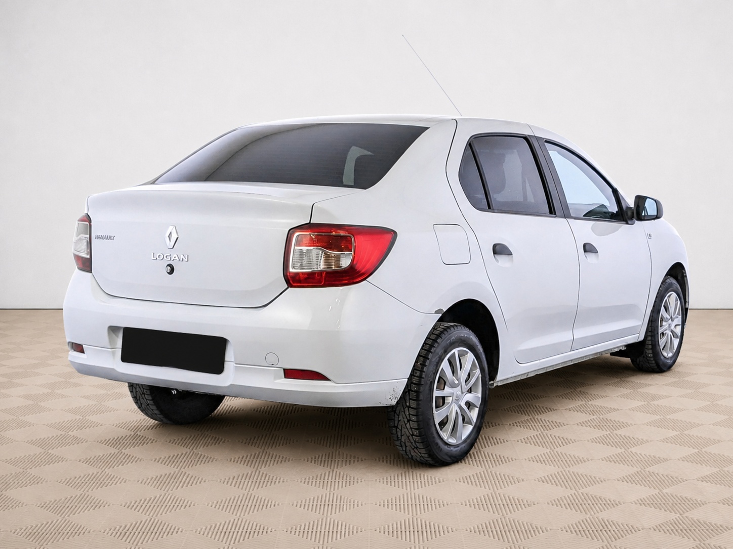 Renault - Renault Logan, 2018