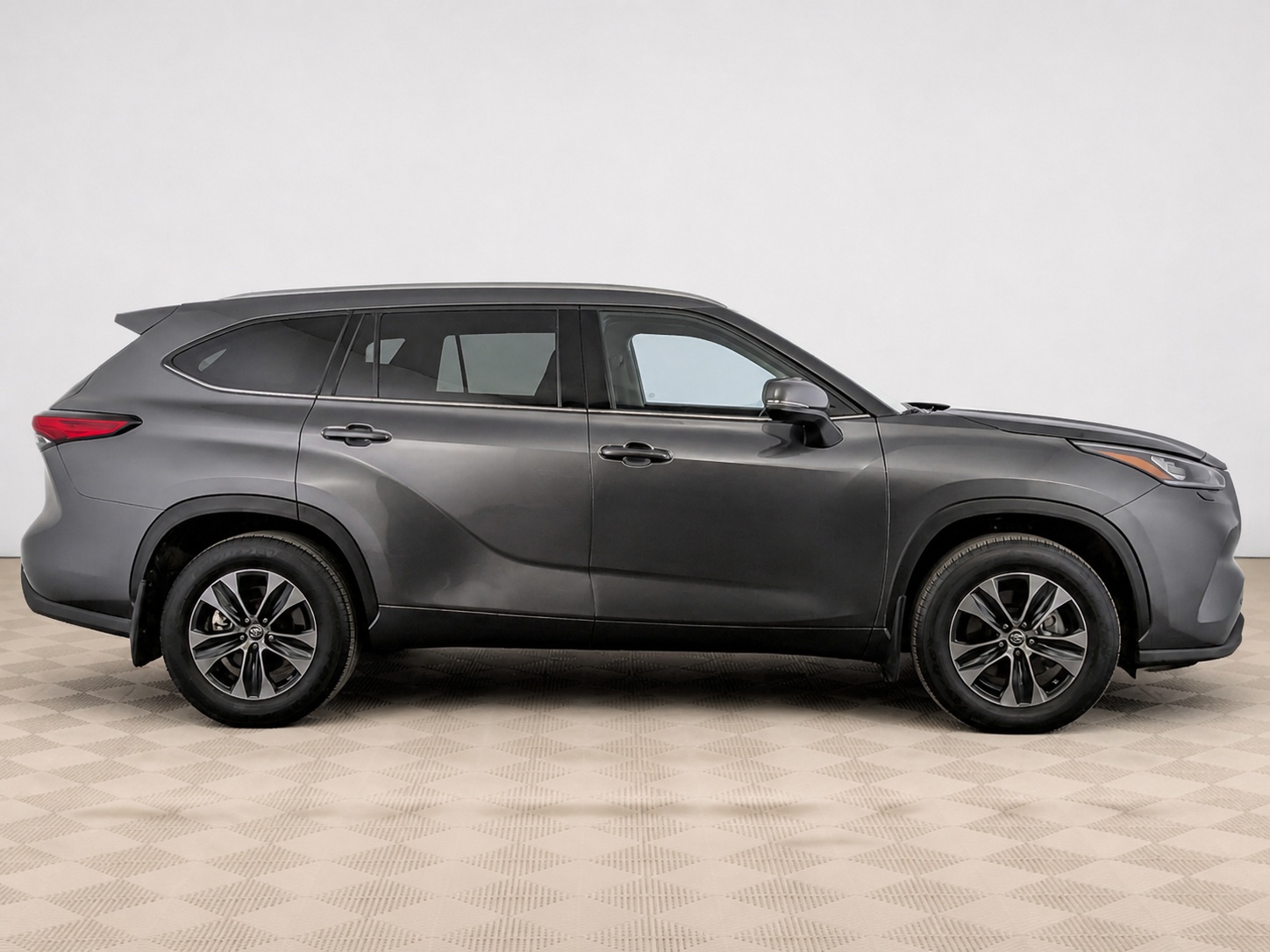 Toyota - Toyota Highlander IV (XU70), 2021