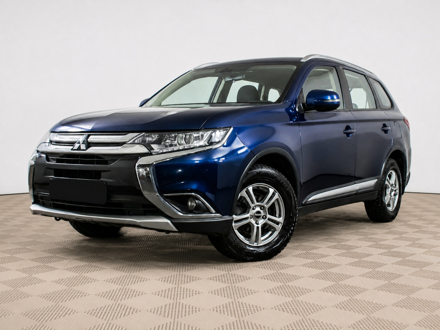 Mitsubishi - Mitsubishi Outlander III Рестайлинг 2, 2015