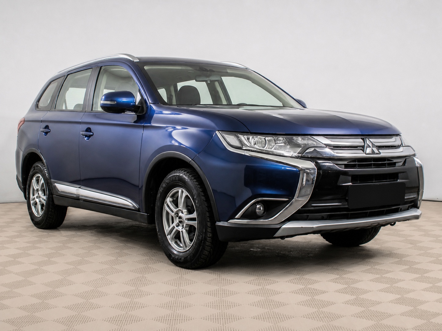 Mitsubishi - Mitsubishi Outlander III Рестайлинг 2, 2015