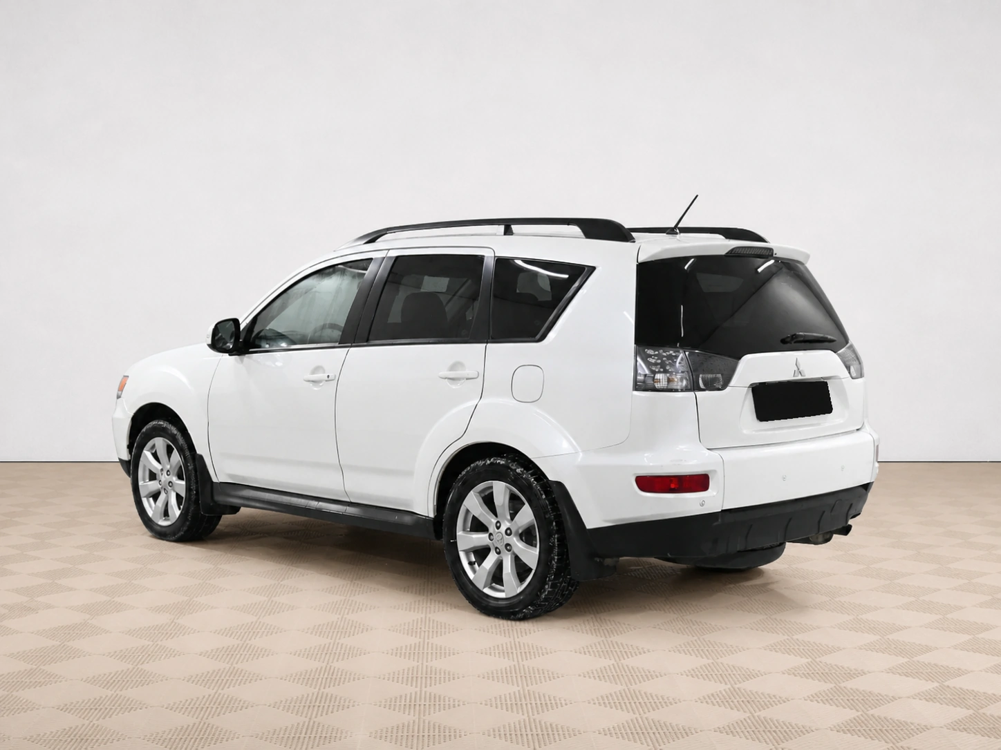 Mitsubishi - Mitsubishi Outlander II Рестайлинг, 2011 г.