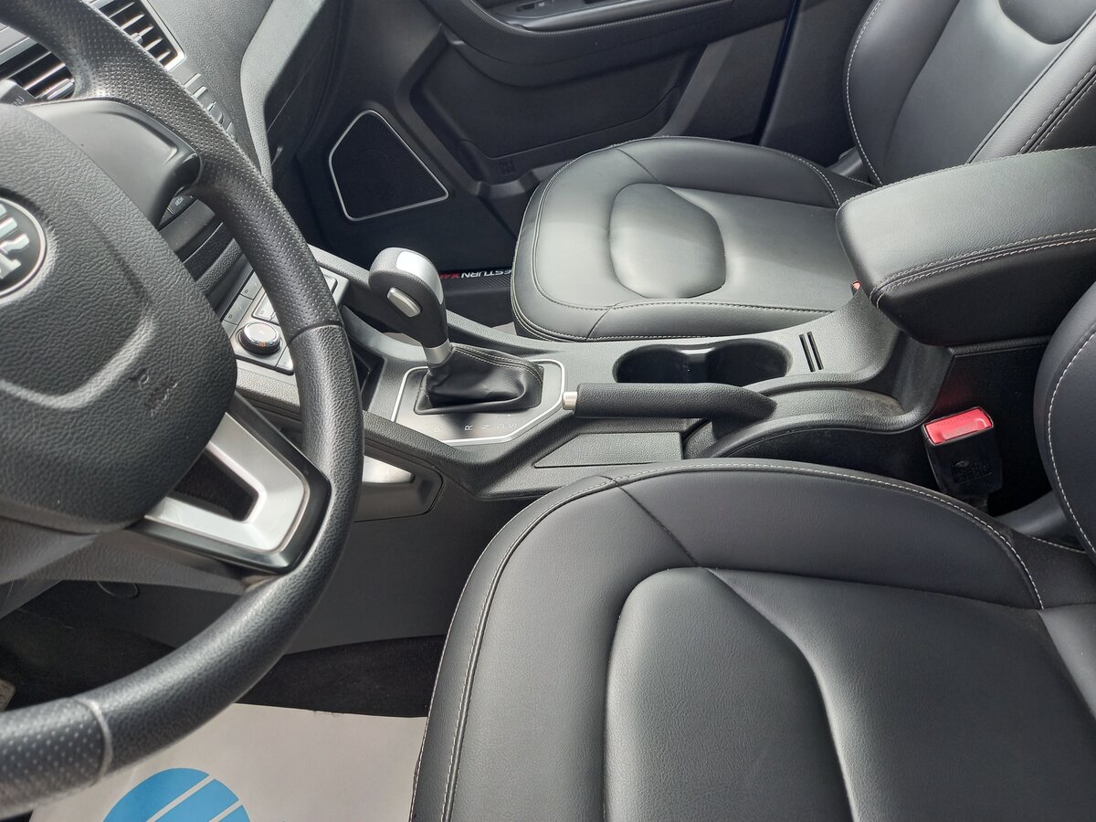 FAW - FAW Besturn X40 I, 2021