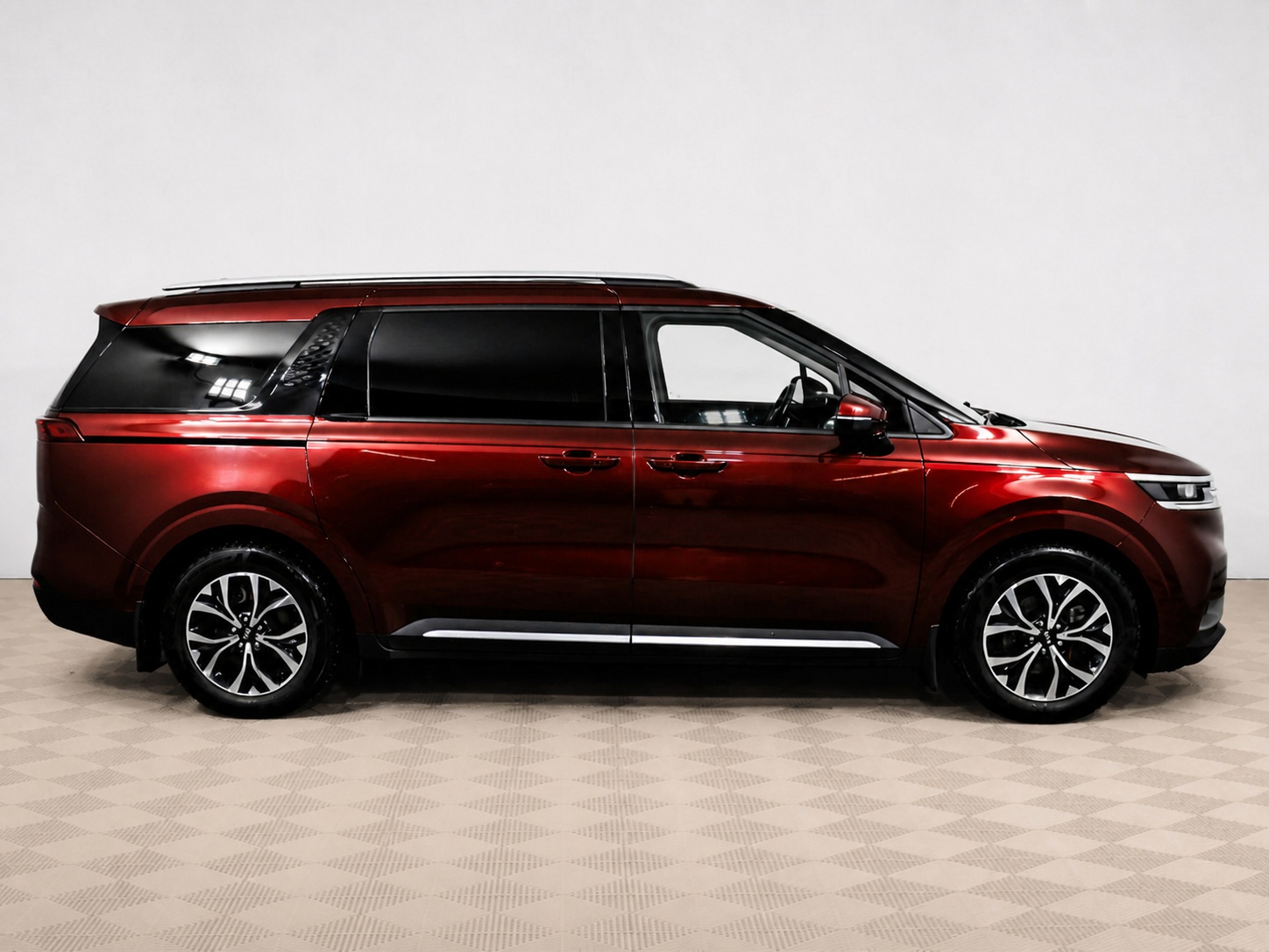 Kia - Kia Carnival IV, 2021