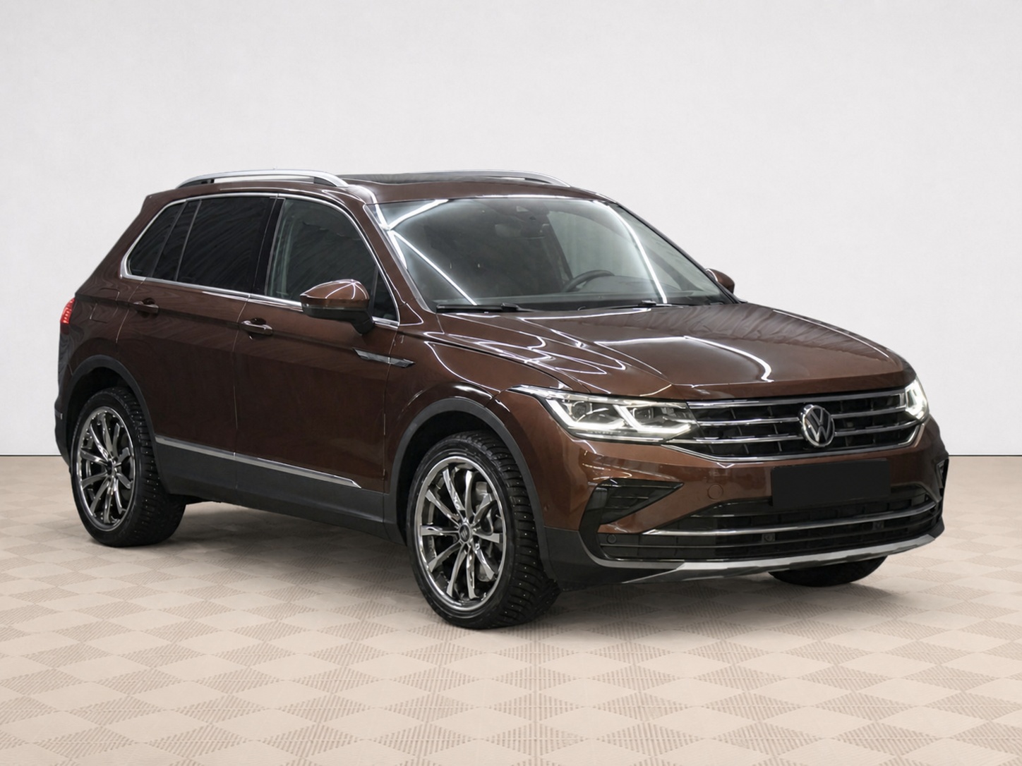 Volkswagen - Volkswagen Tiguan II Рестайлинг, 2020