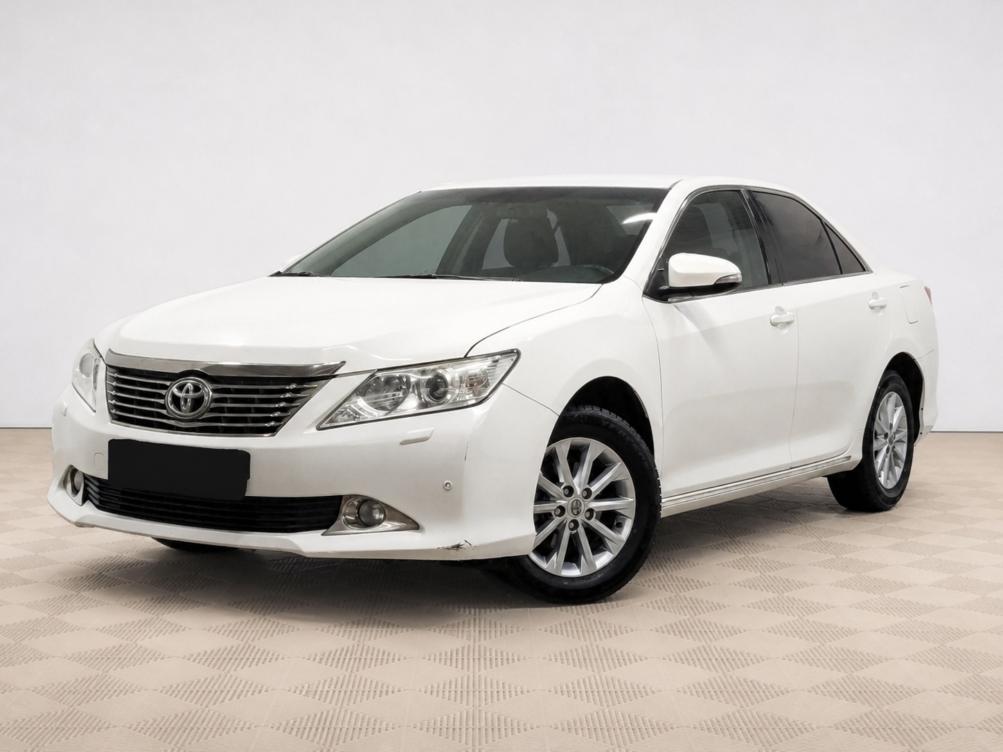 Toyota - Toyota Camry, 2014