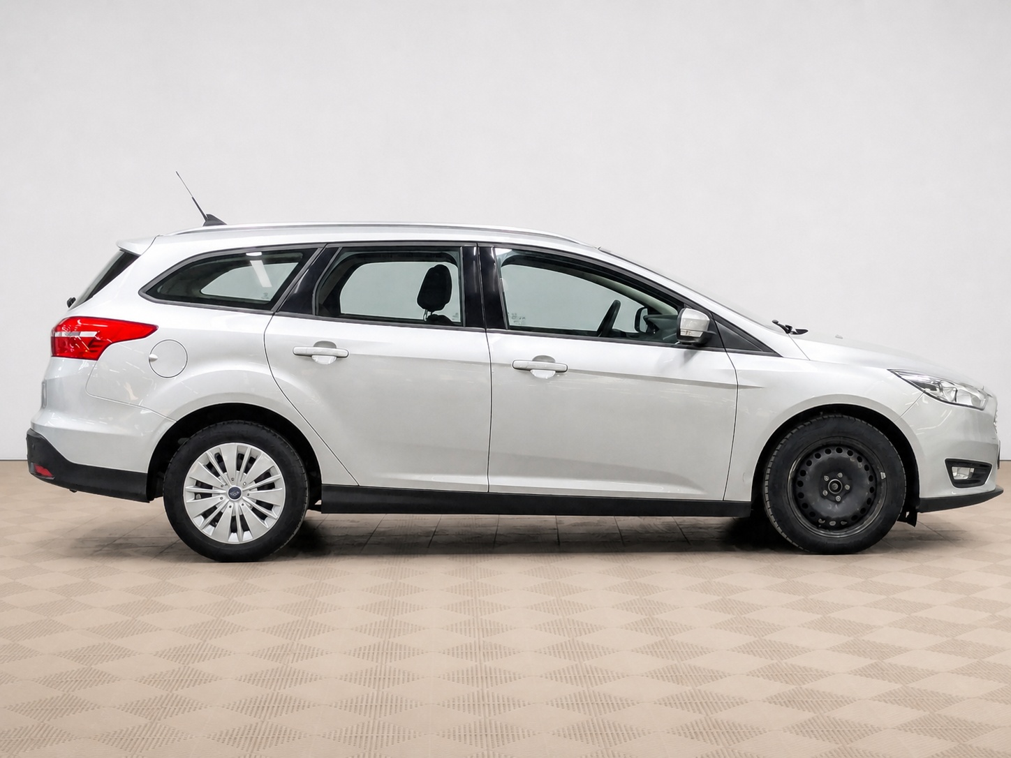 Ford - Ford Focus, 2019