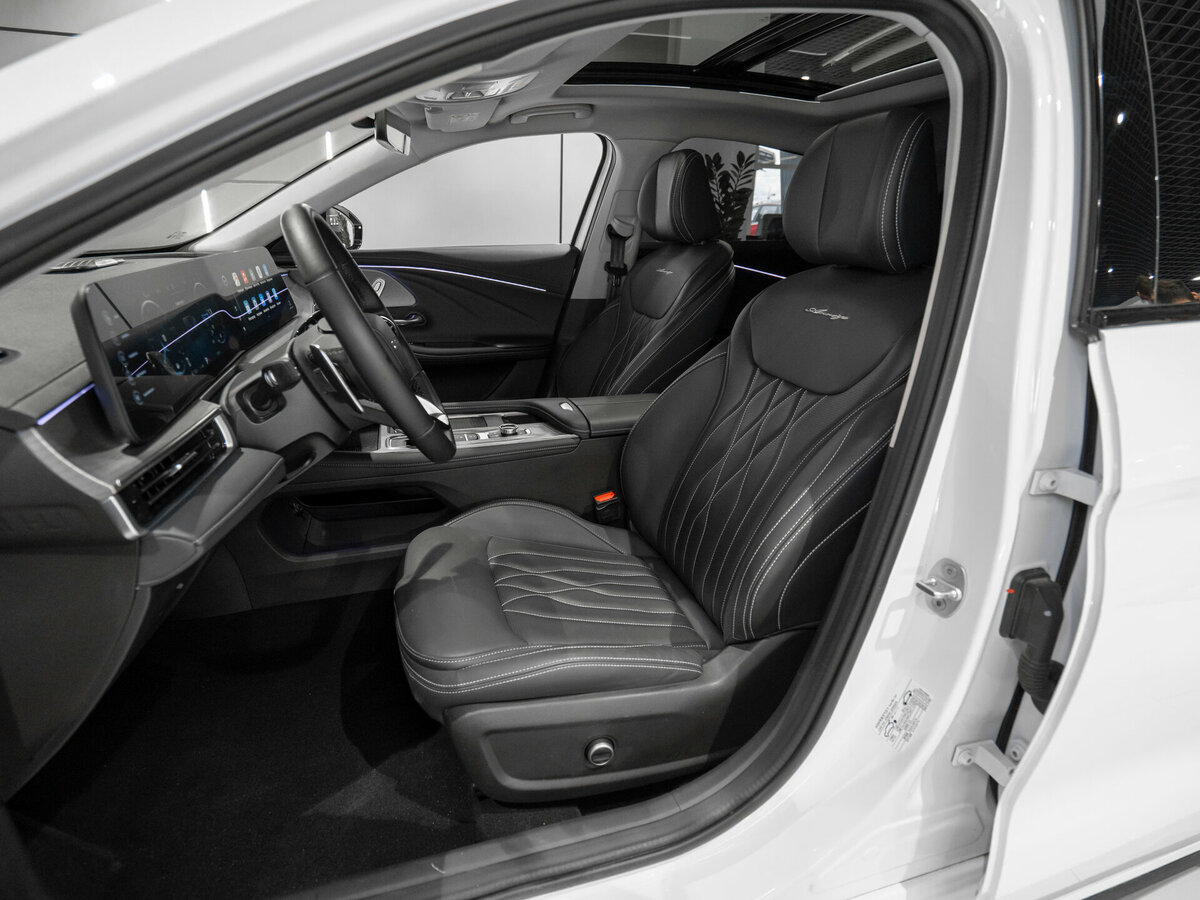 Chery - Chery Arrizo 8, 2025
