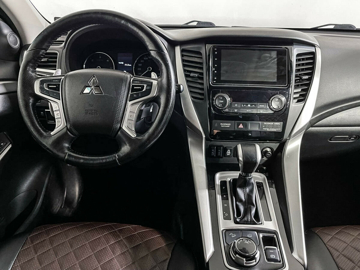 Mitsubishi - Mitsubishi Pajero Sport III, 2017