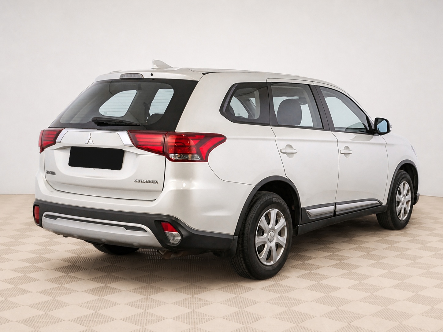 Mitsubishi - Mitsubishi Outlander, 2019