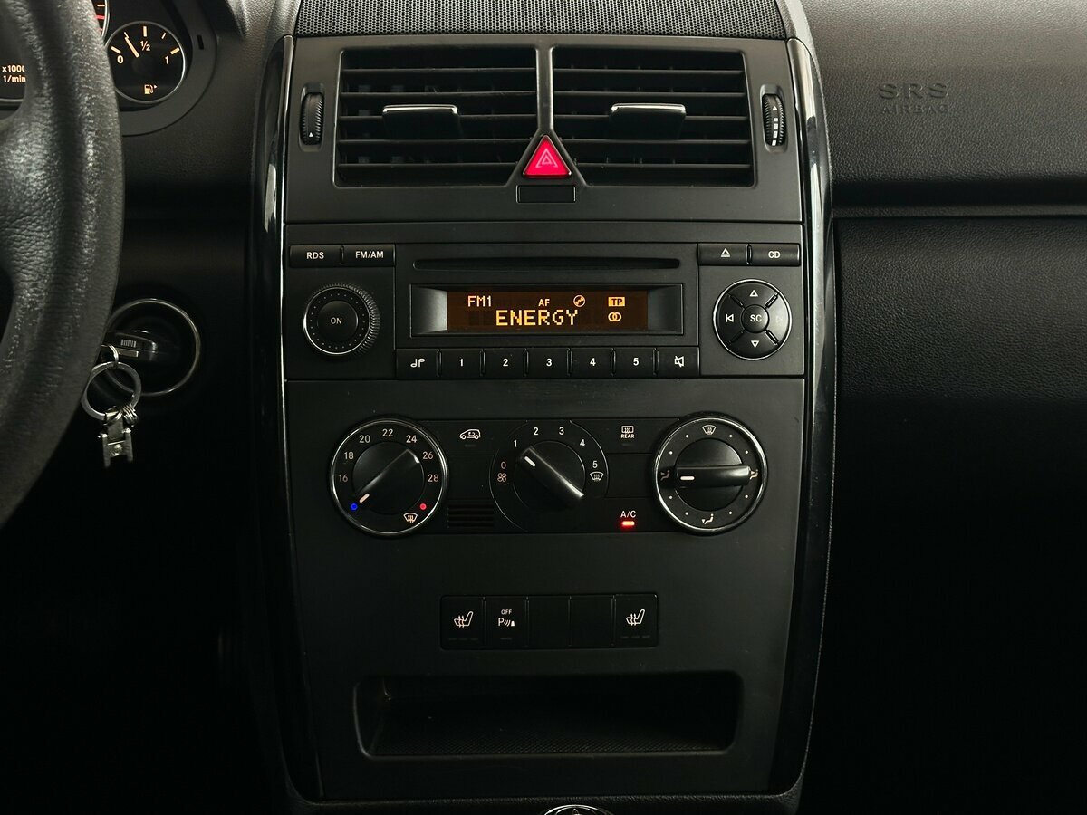 Mercedes-Benz - Mercedes-Benz A-Класс 180 II (W169) Рестайлинг, 2011