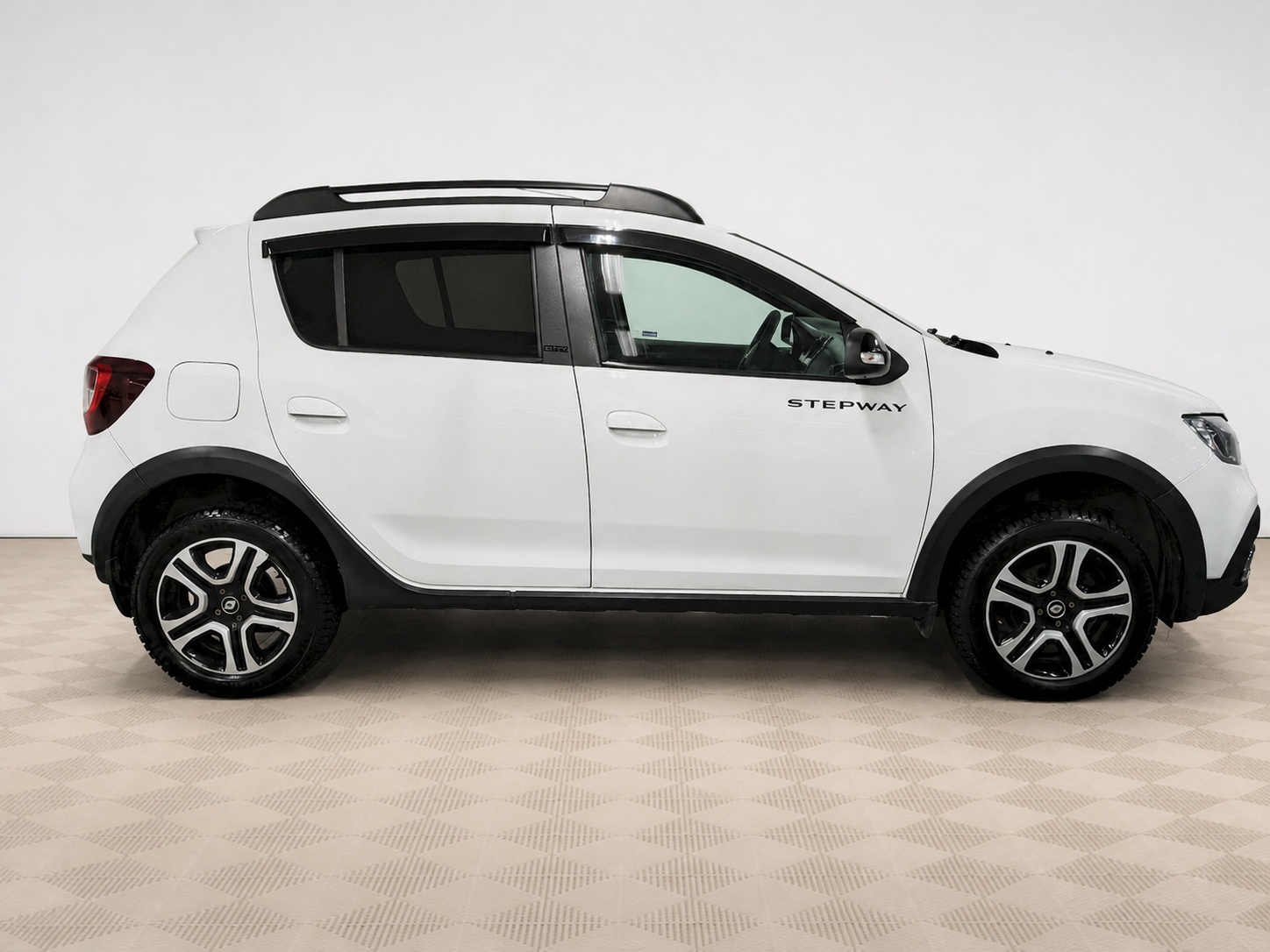 Renault - Renault Sandero, 2021