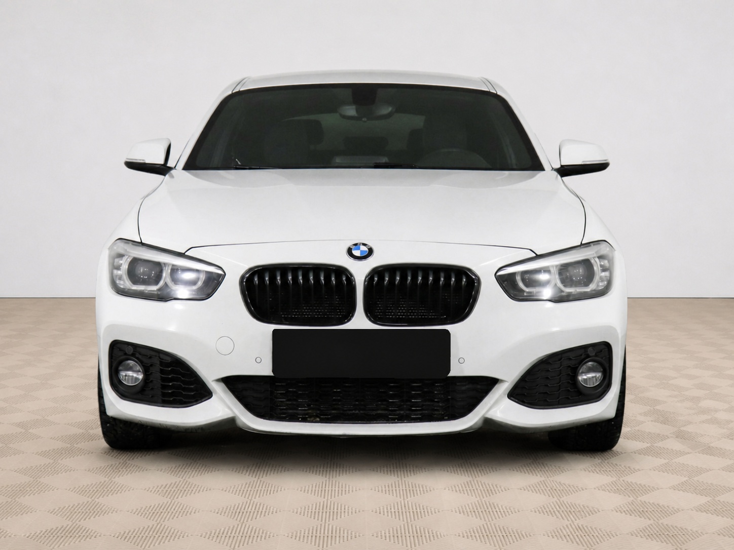 BMW - BMW 1 серии 118i II (F20/F21) Рестайлинг 2, 2019
