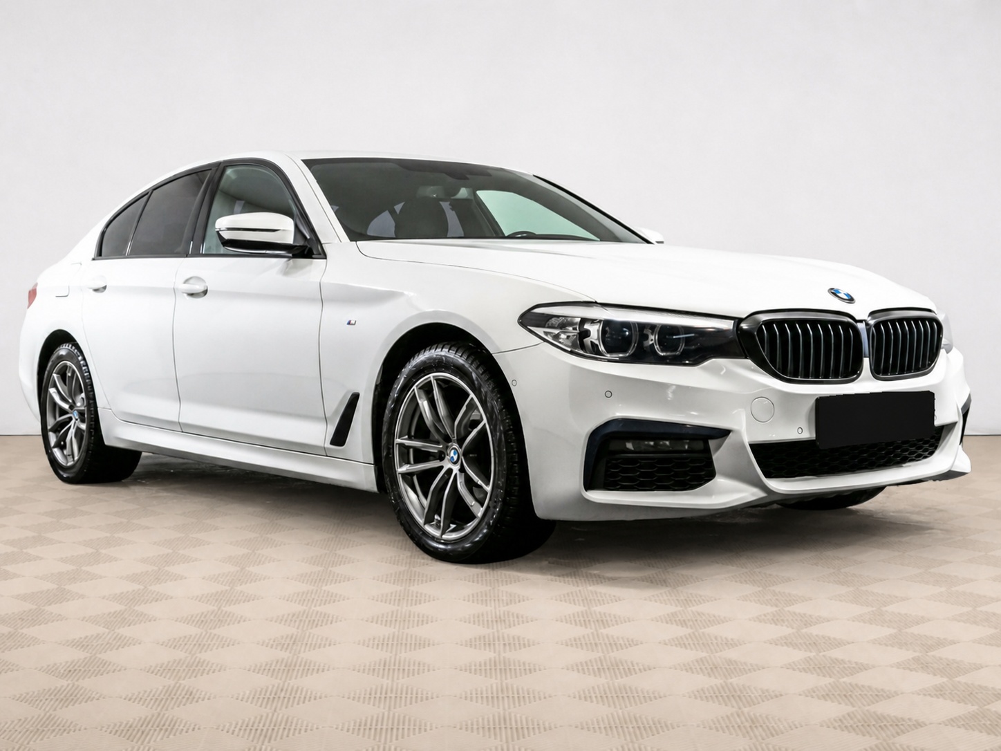 BMW - BMW 5 серии 520d xDrive VII (G30/G31/G38), 2020