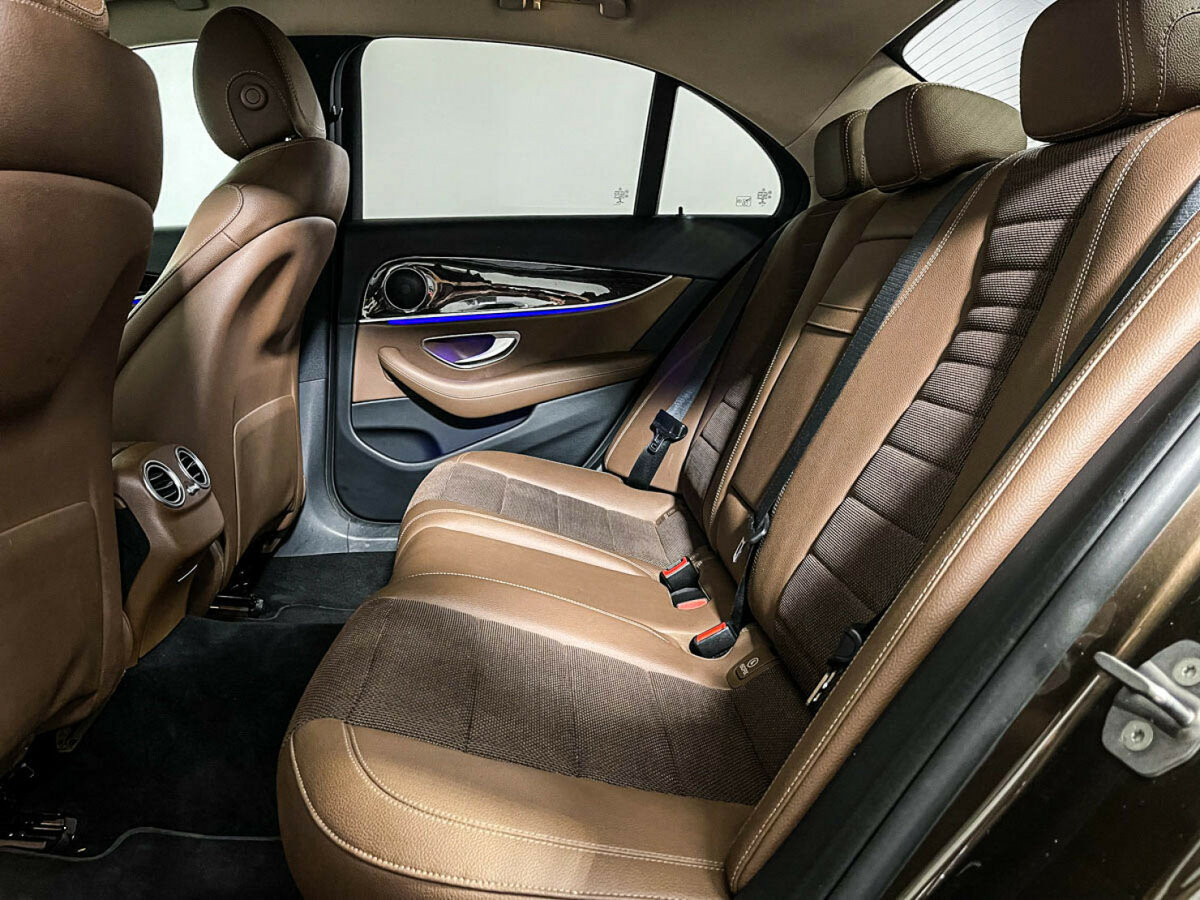 Mercedes-Benz - Mercedes-Benz E-Класс 200 V (W213, S213, C238), 2016