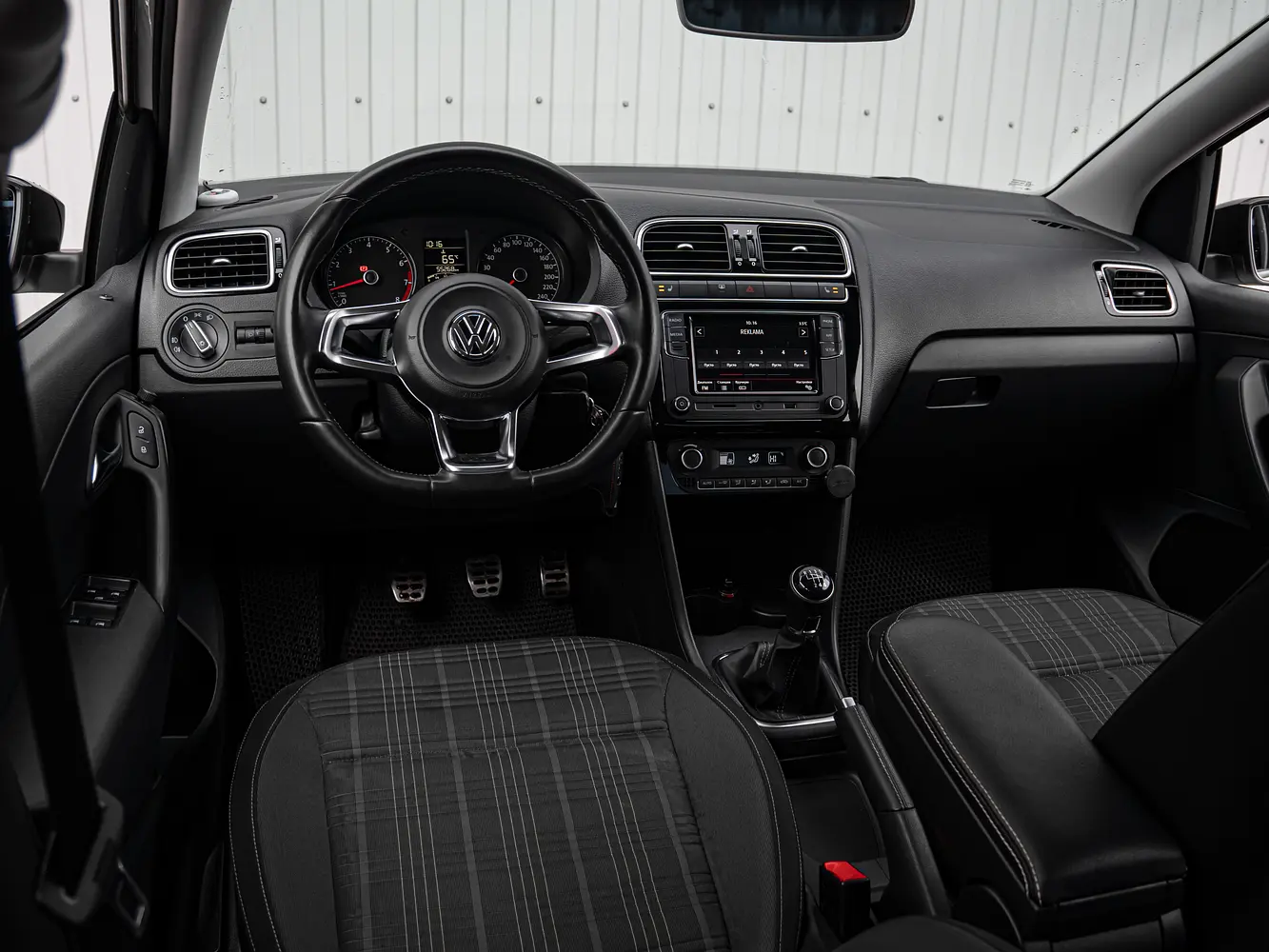 Volkswagen - Volkswagen Polo V Рестайлинг, 2017 г.