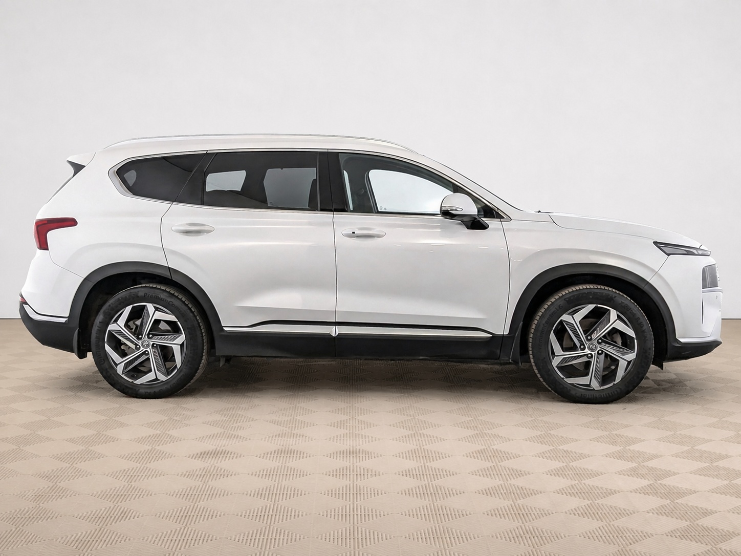 Hyundai - Hyundai Santa Fe, 2021