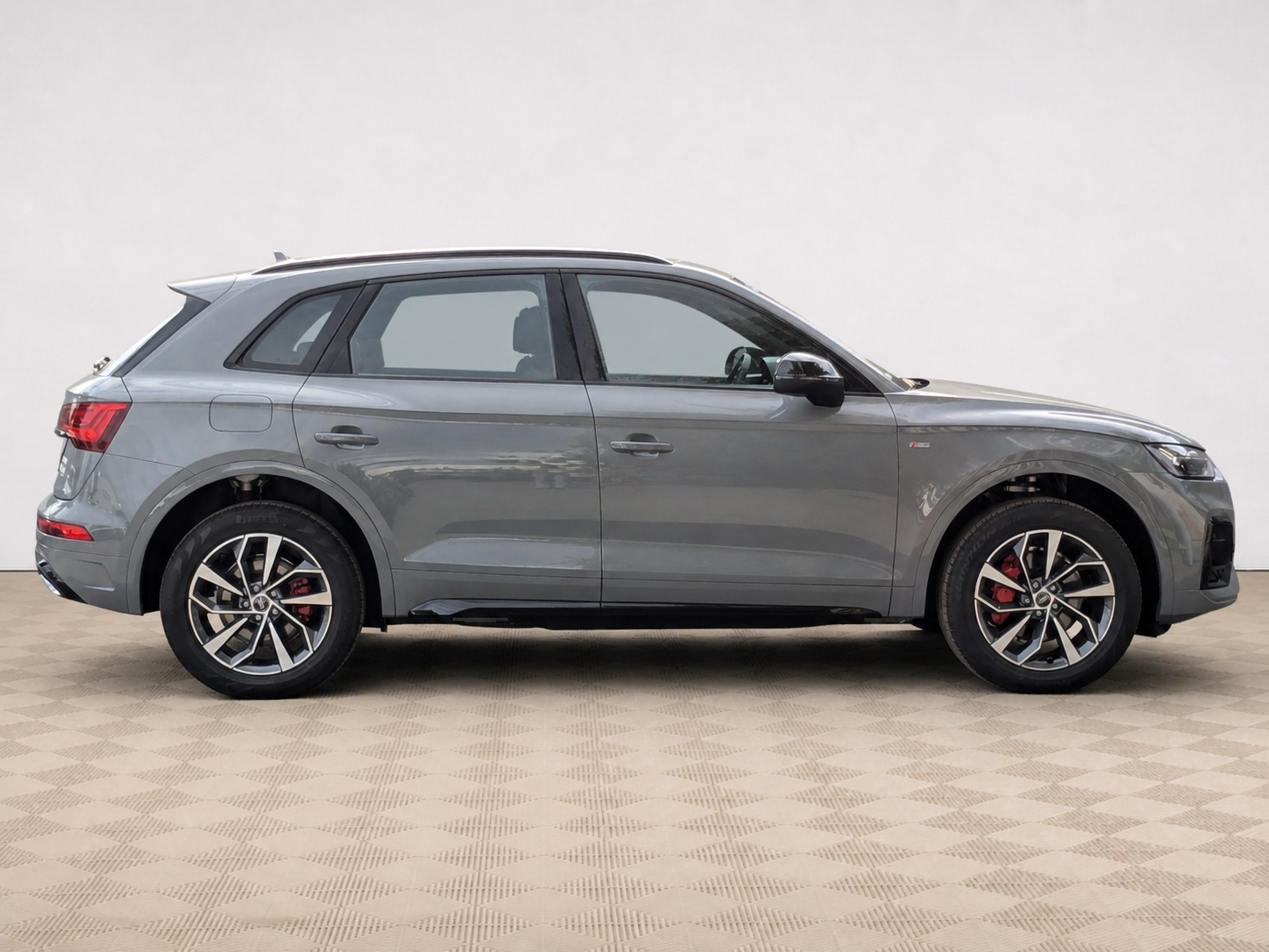 Audi - Audi Q5, 2025