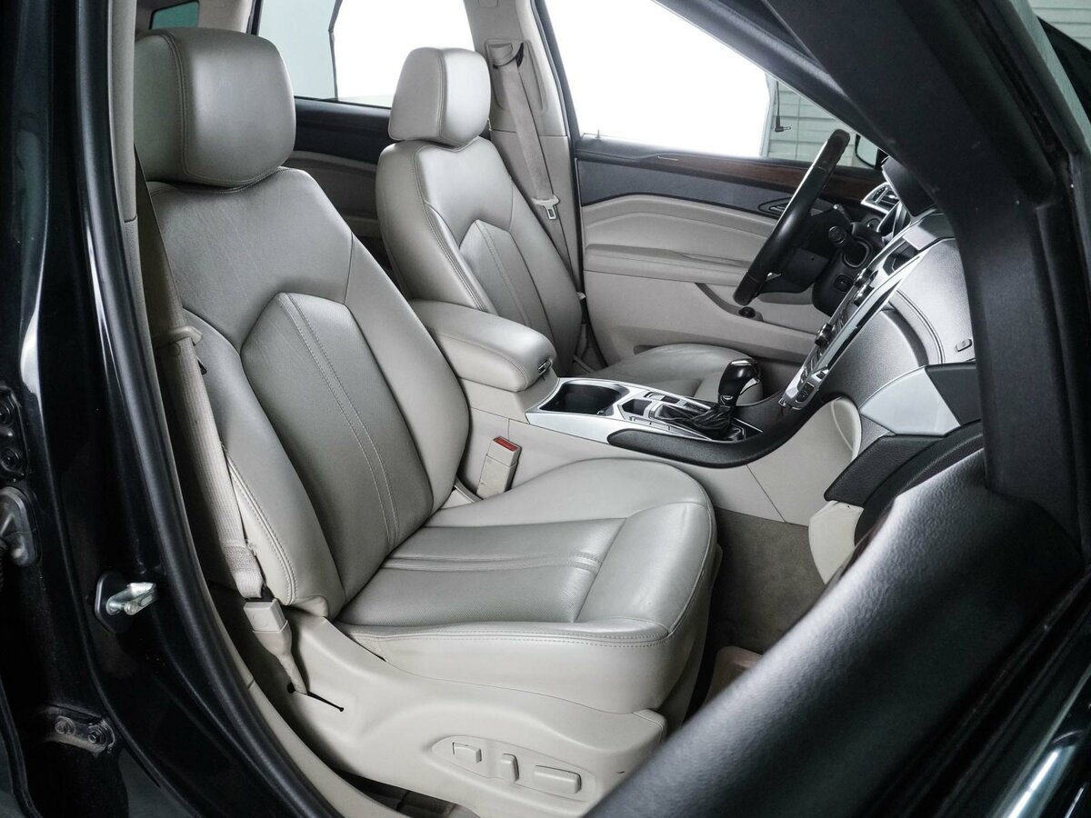 Cadillac - Cadillac SRX II, 2011