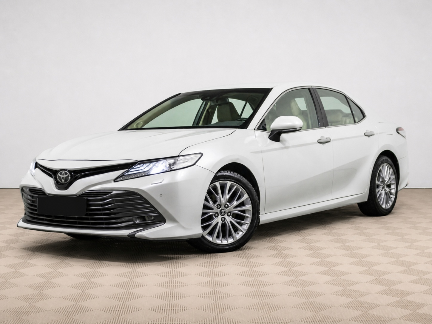 Toyota - Toyota Camry VIII (XV70), 2018