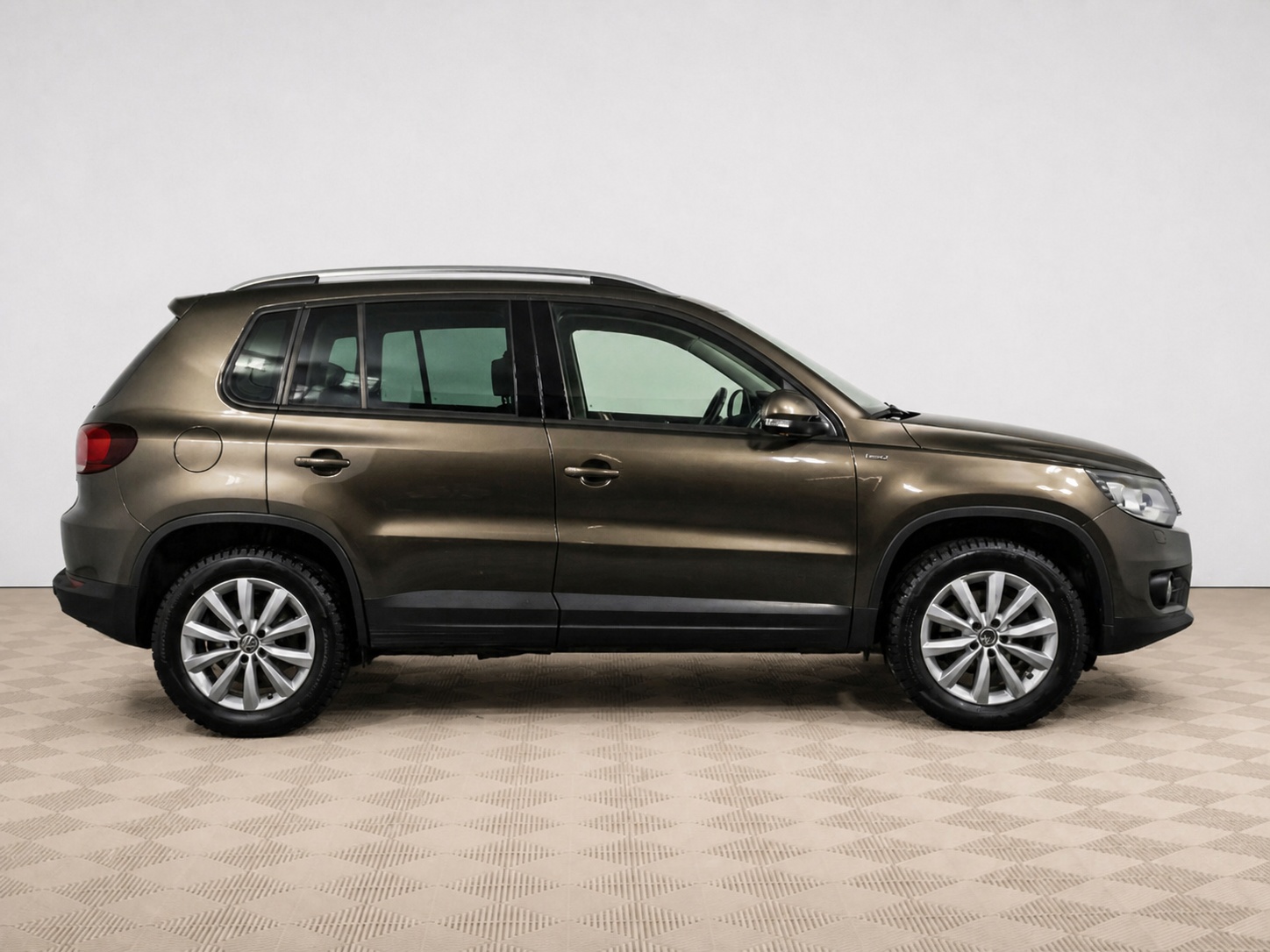 Volkswagen - Volkswagen Tiguan I Рестайлинг, 2016