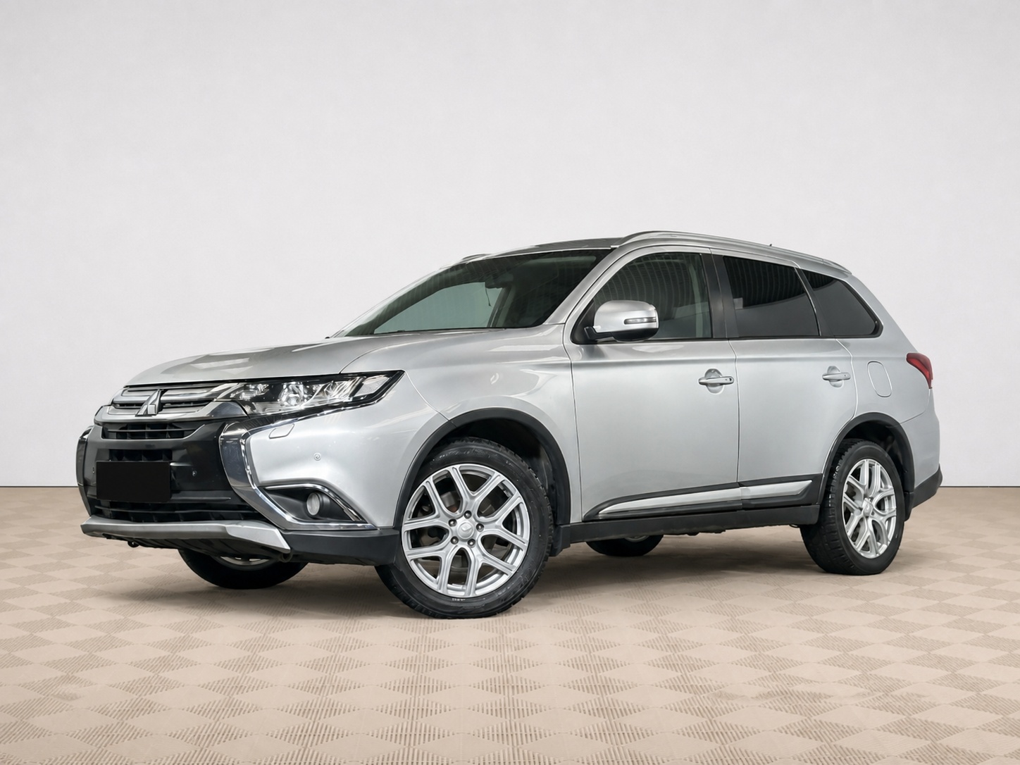 Mitsubishi - Mitsubishi Outlander III Рестайлинг 2, 2015