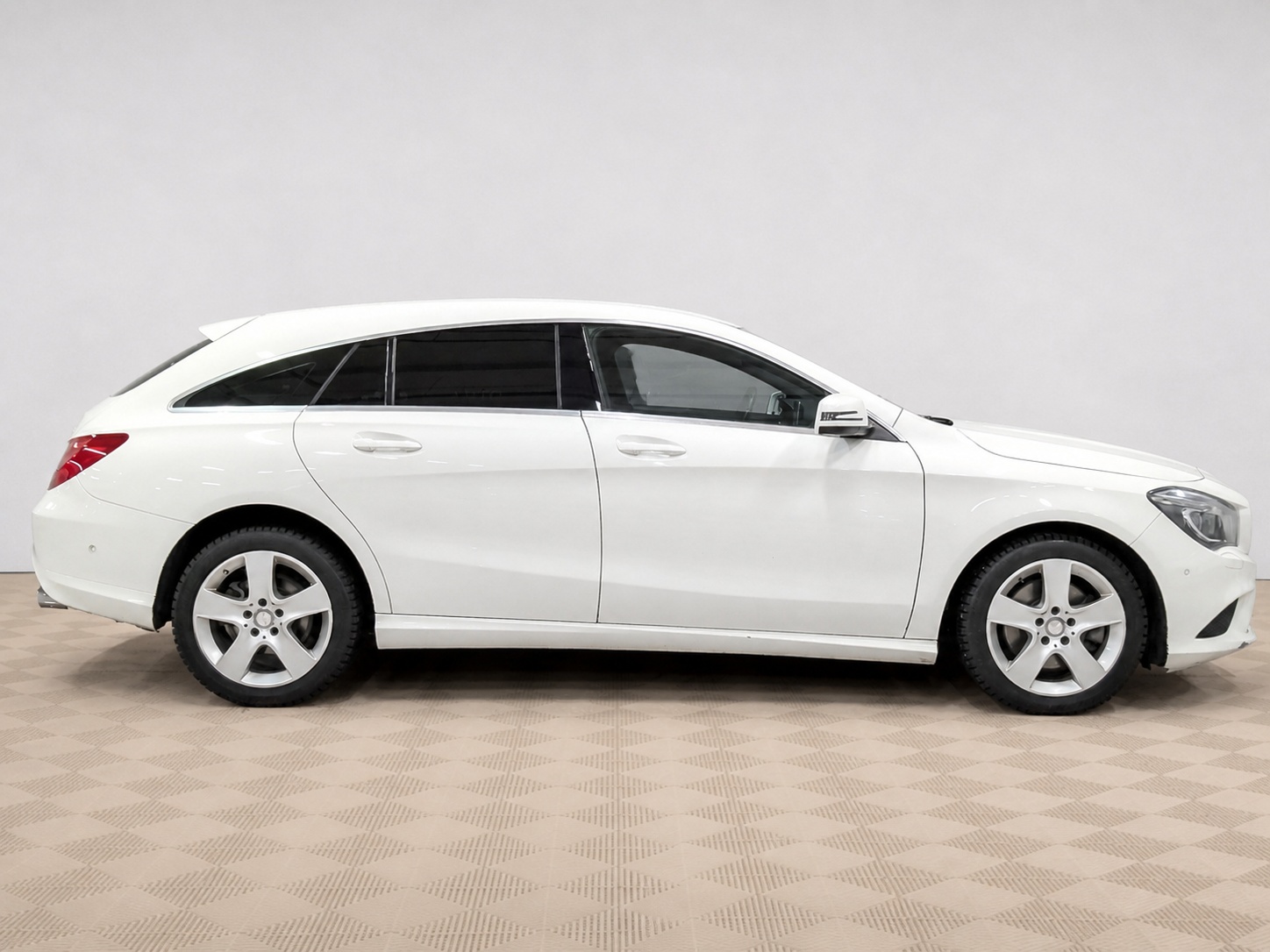 Mercedes-Benz - Mercedes-Benz CLA, 2015