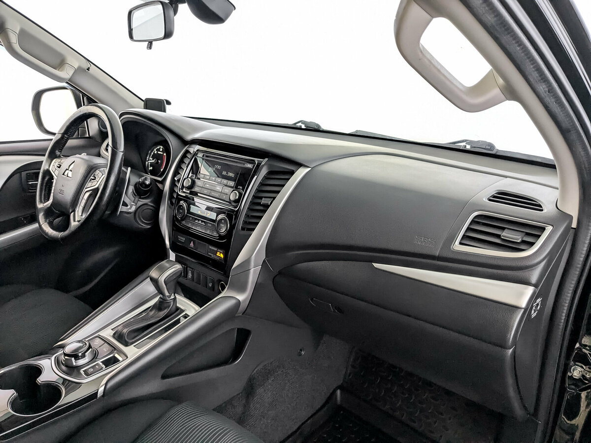 Mitsubishi - Mitsubishi Pajero Sport III, 2019