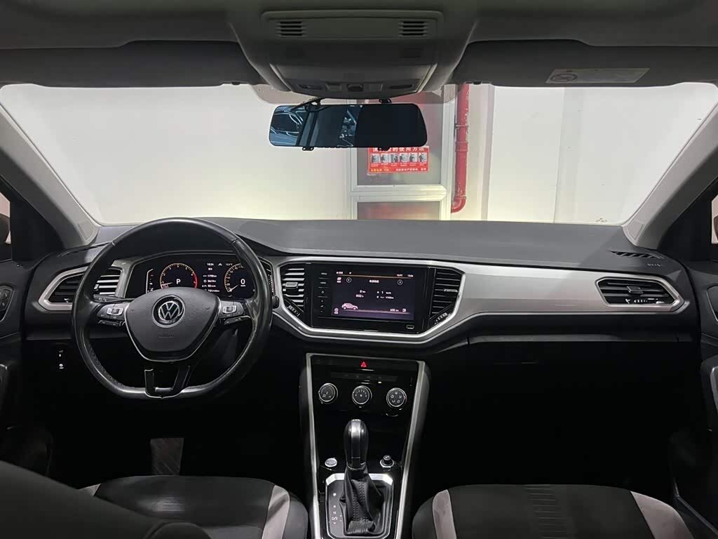 Volkswagen - Volkswagen T-Roc I (China Market), 2022