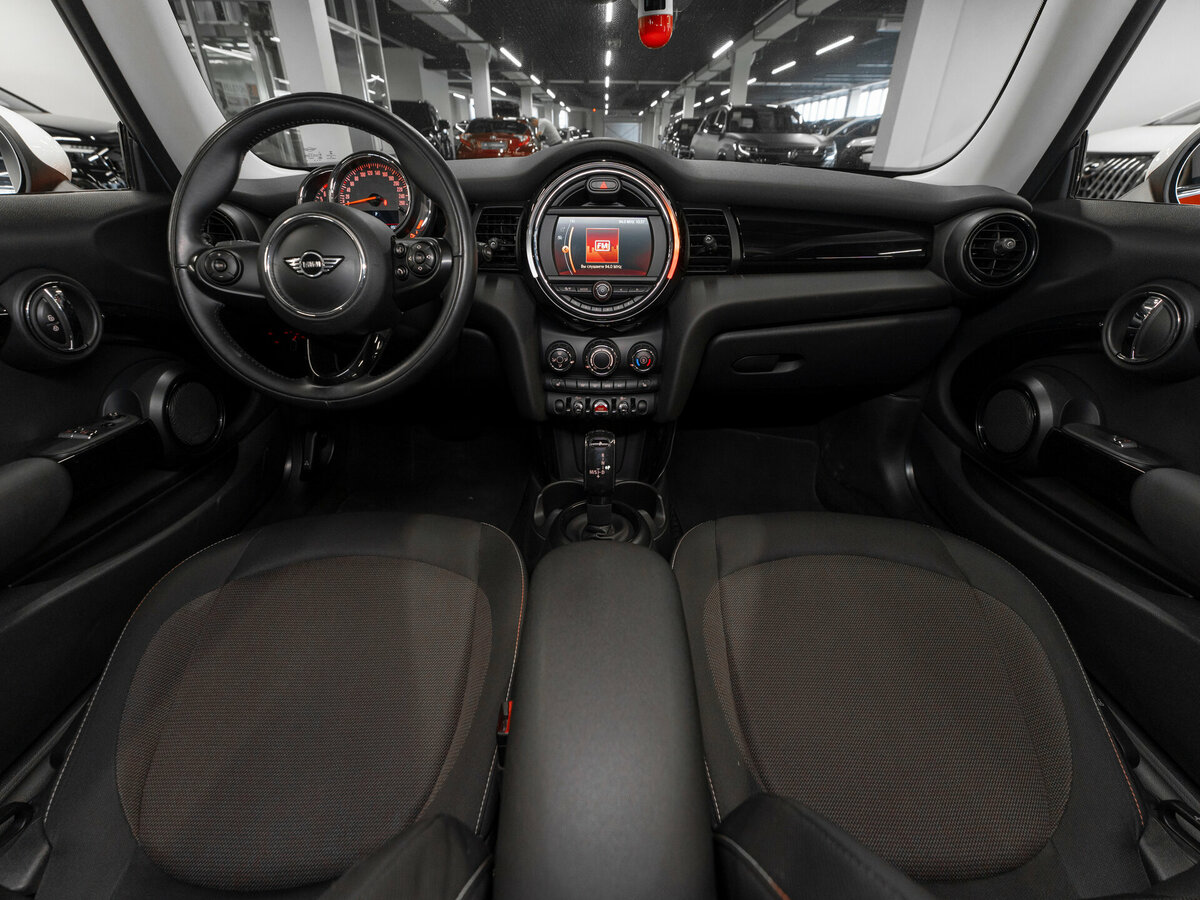 Mini - Mini Hatch Cooper III (F55/F56), 2018