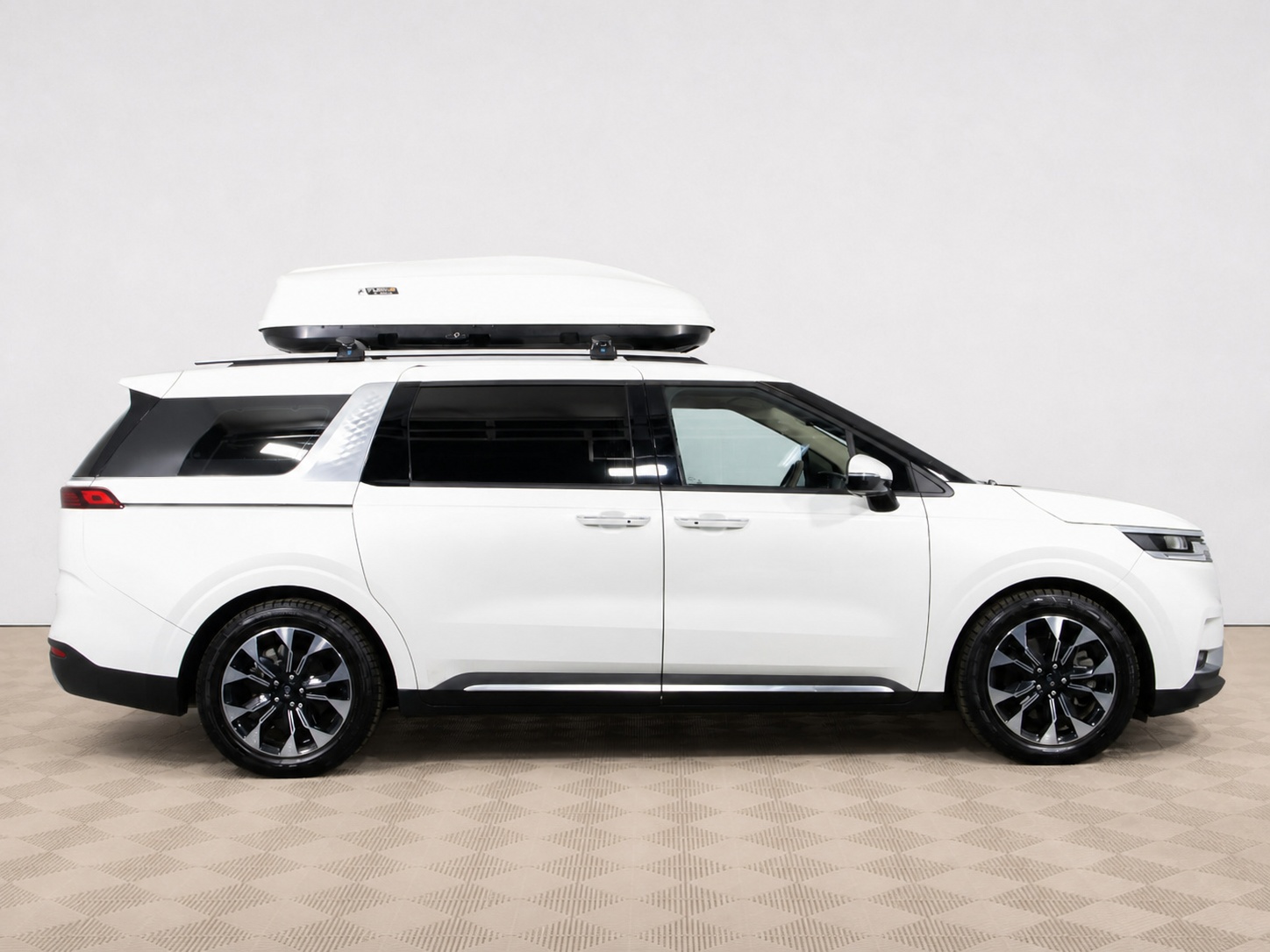 Kia - Kia Carnival IV, 2020