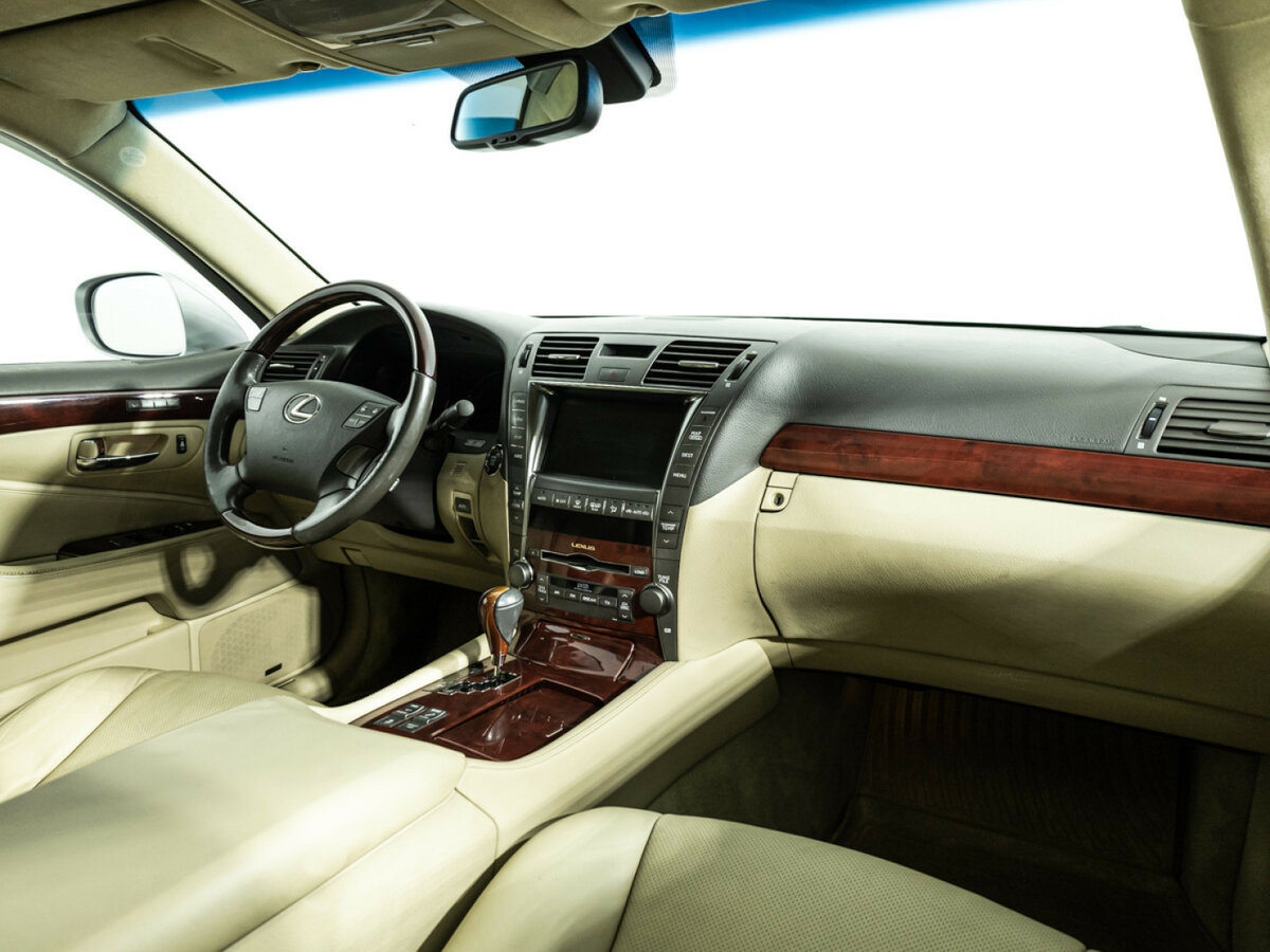Lexus - Lexus LS 460 IV, 2008