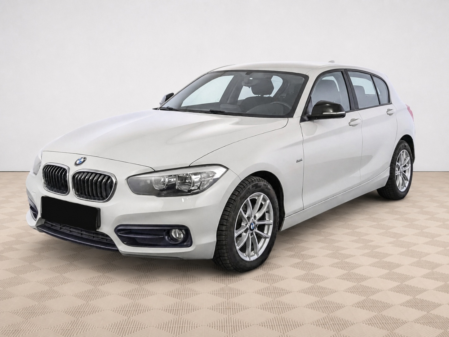BMW - BMW 1 серии 118i II (F20/F21) Рестайлинг, 2015